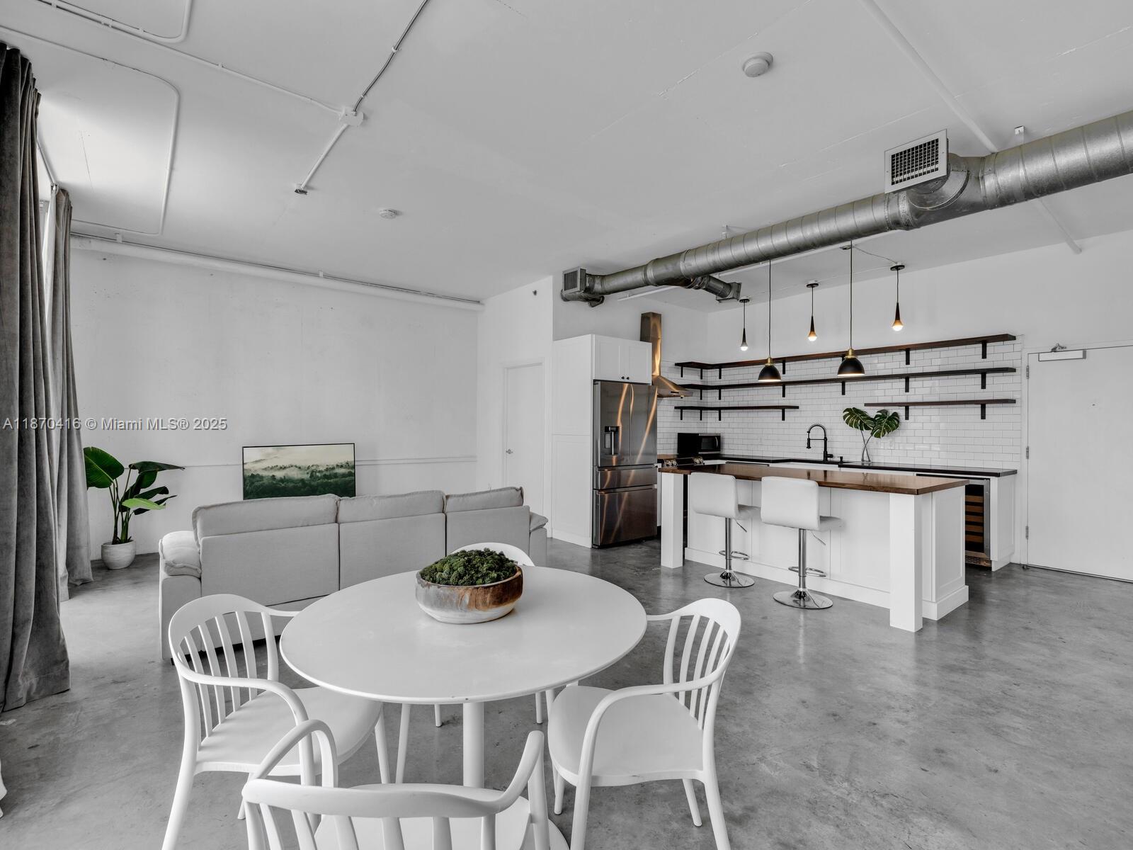 Property photo # 9