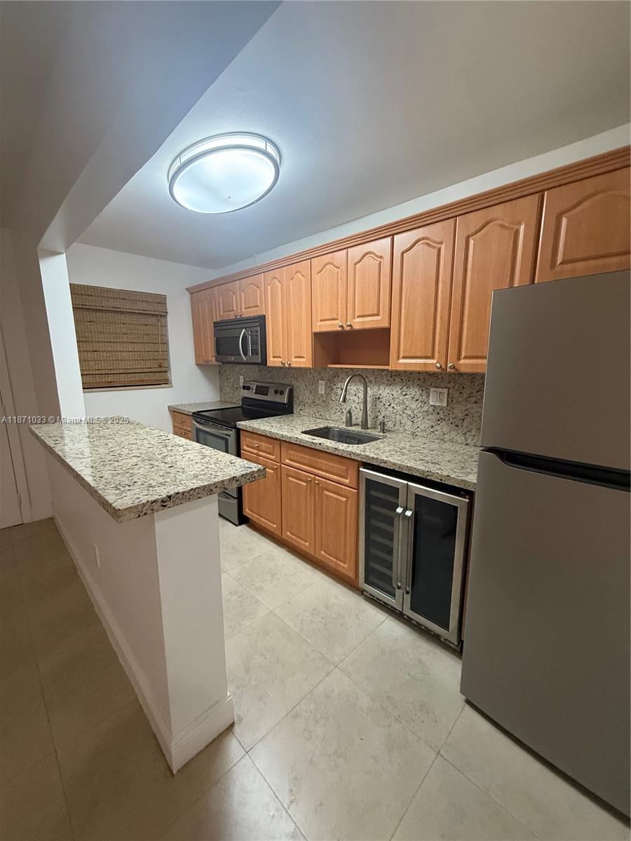 Property photo # 4
