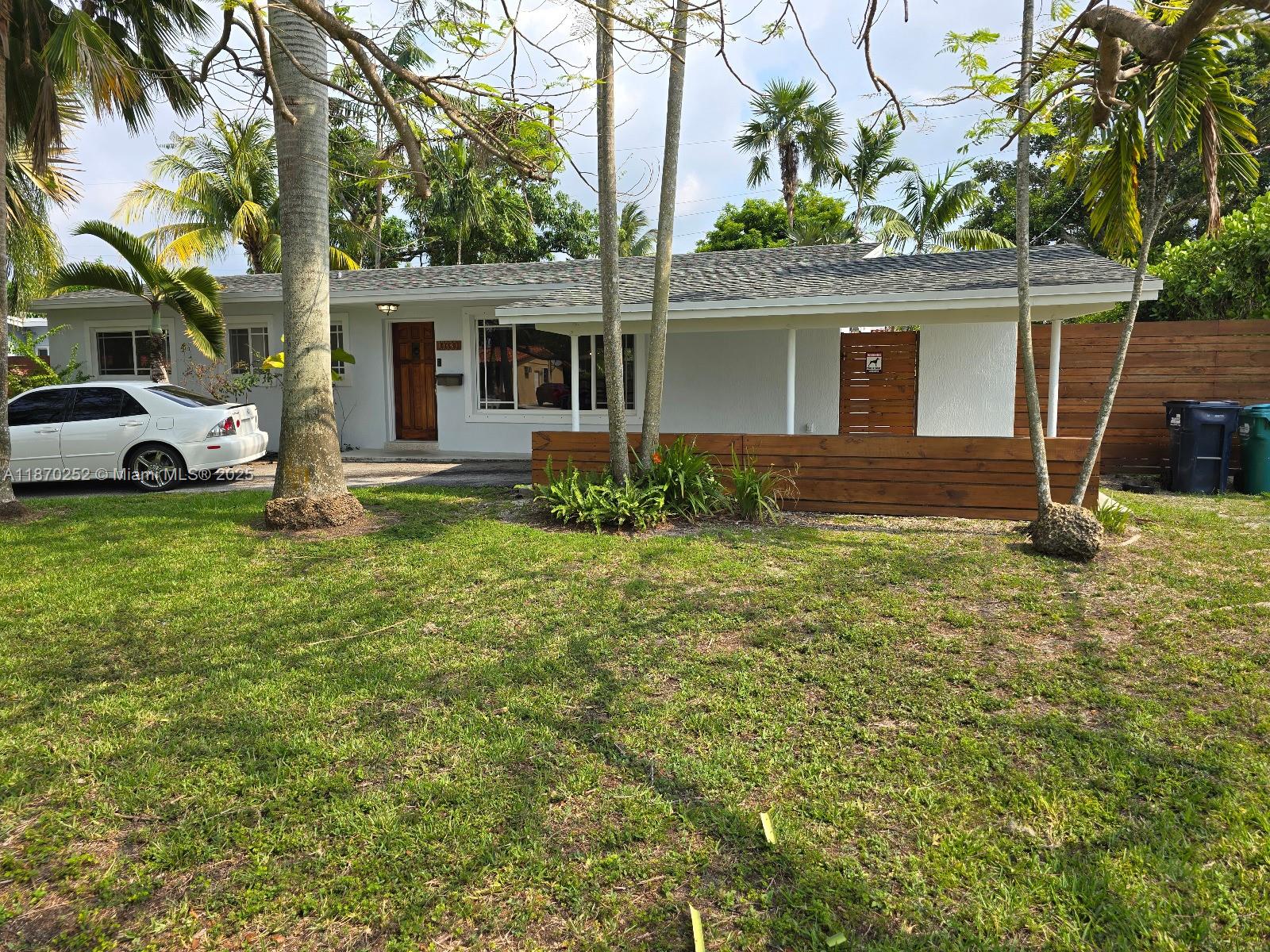Property photo # 0