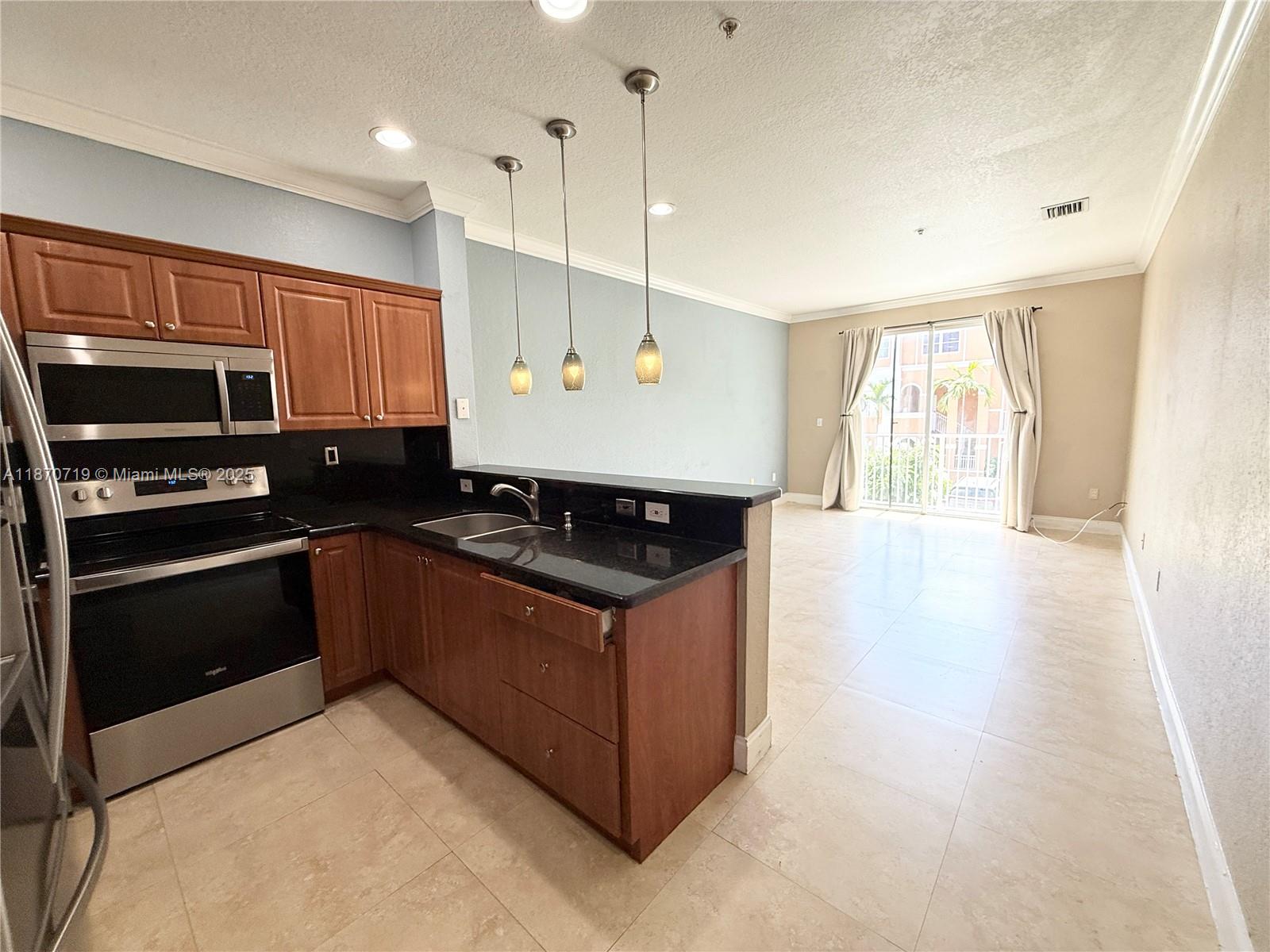 Property photo # 7
