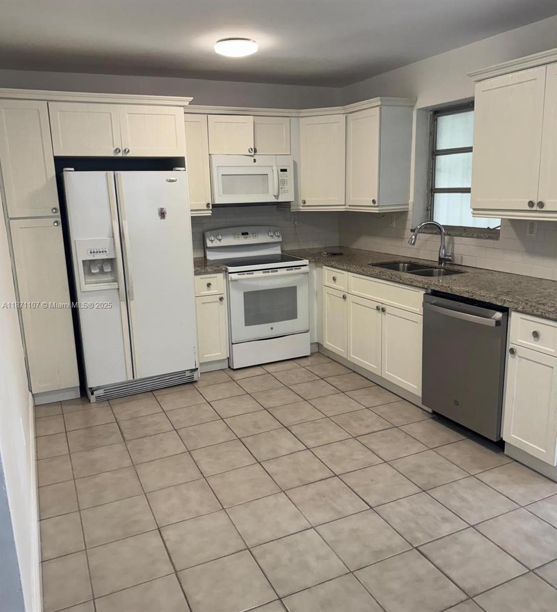 Property photo # 0