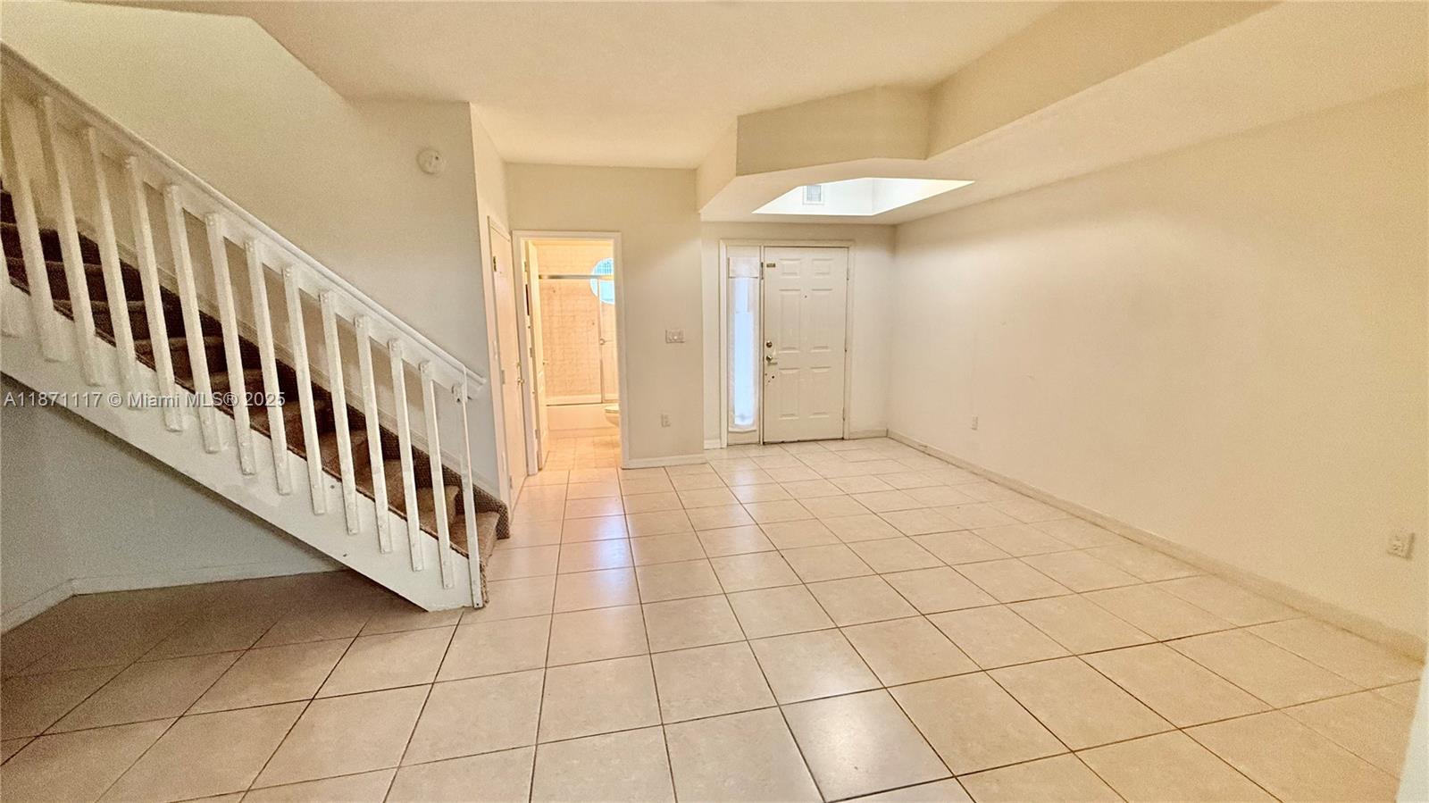 Property photo # 4