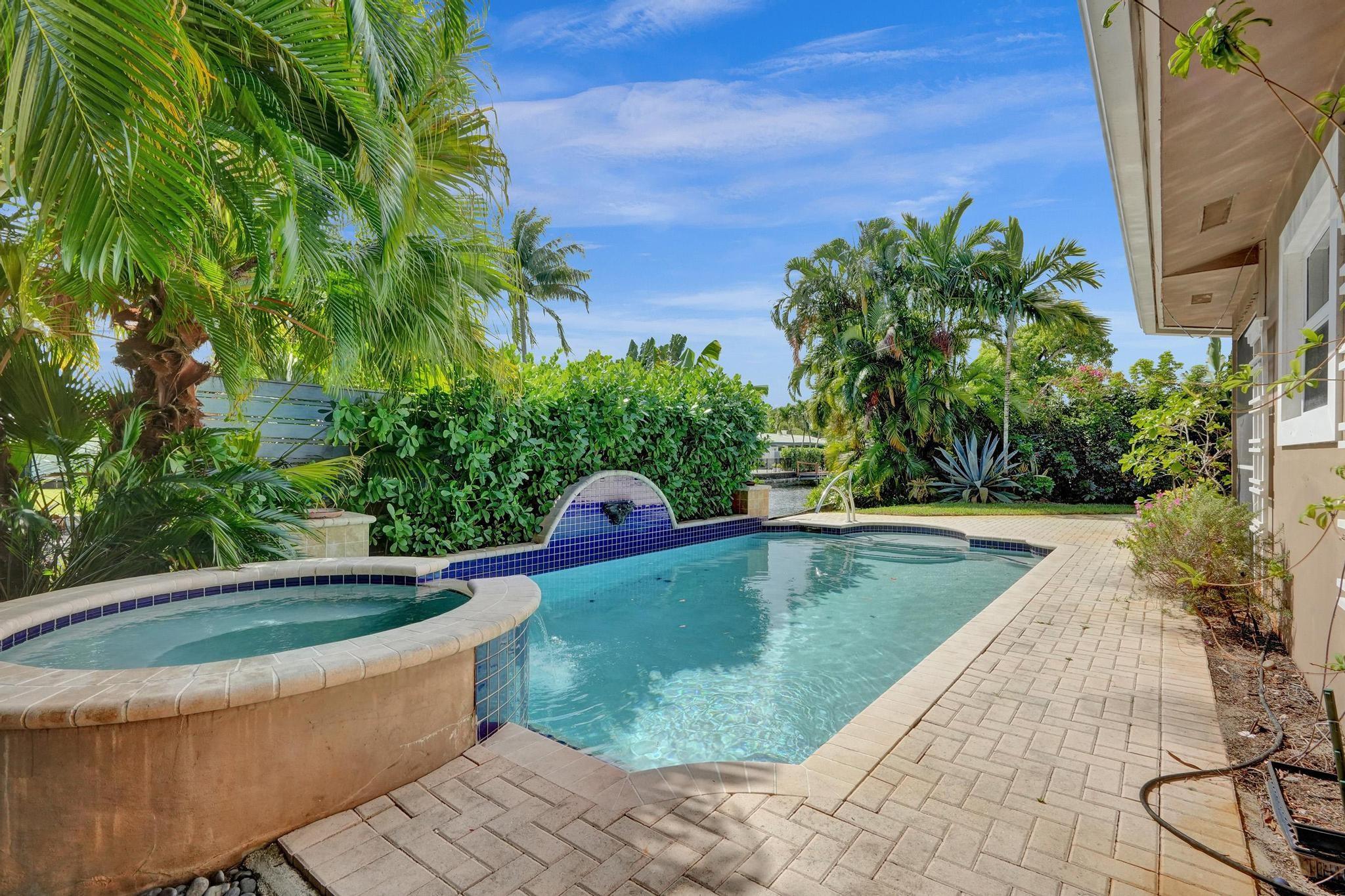 Homes for sale in Oakland Park, FL | 1788 Ne 36Th St, Oakland Park, FL 33334 | MLS# F10524235