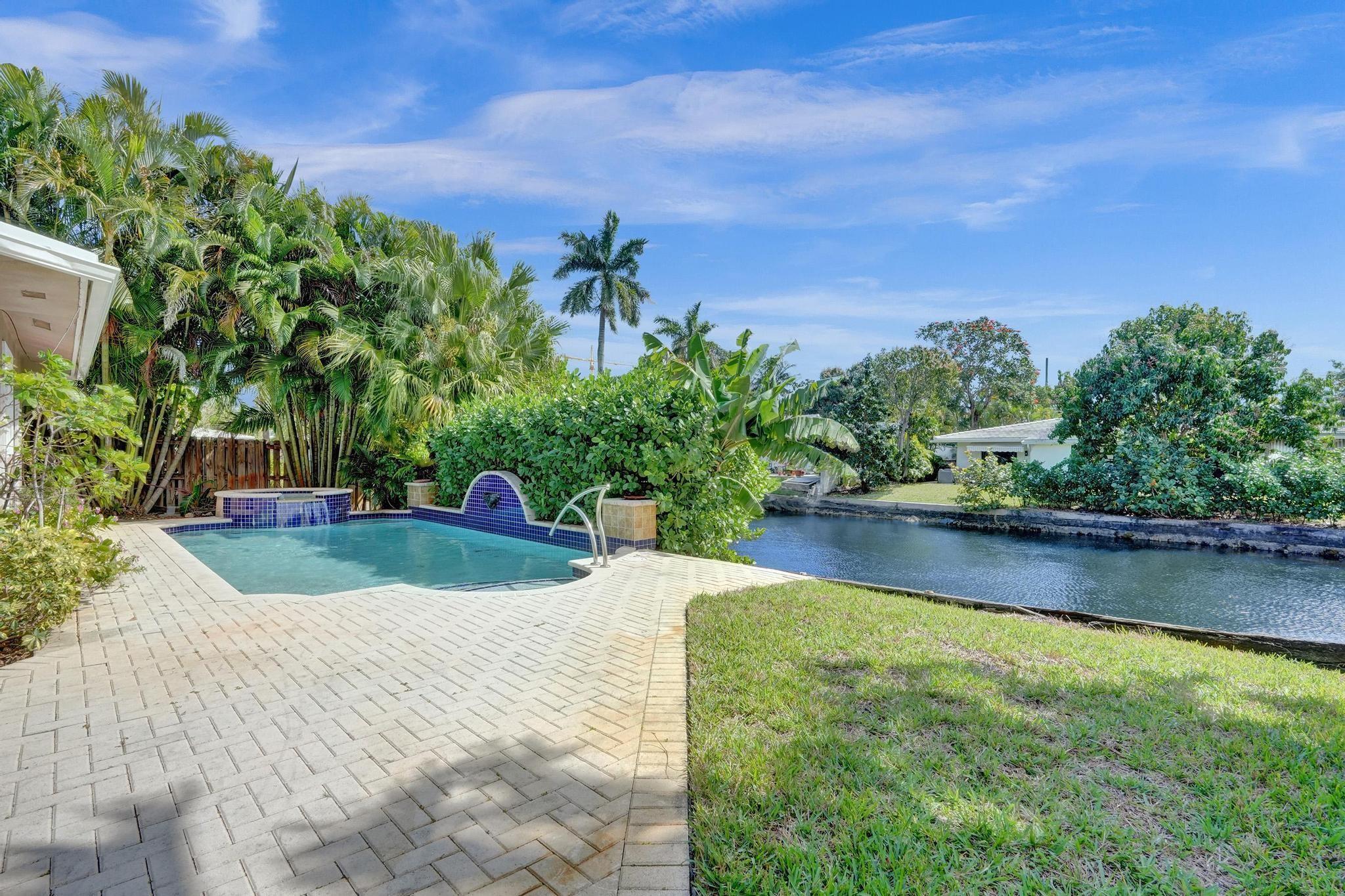 Homes for sale in Oakland Park, FL | 1788 Ne 36Th St, Oakland Park, FL 33334 | MLS# F10524235