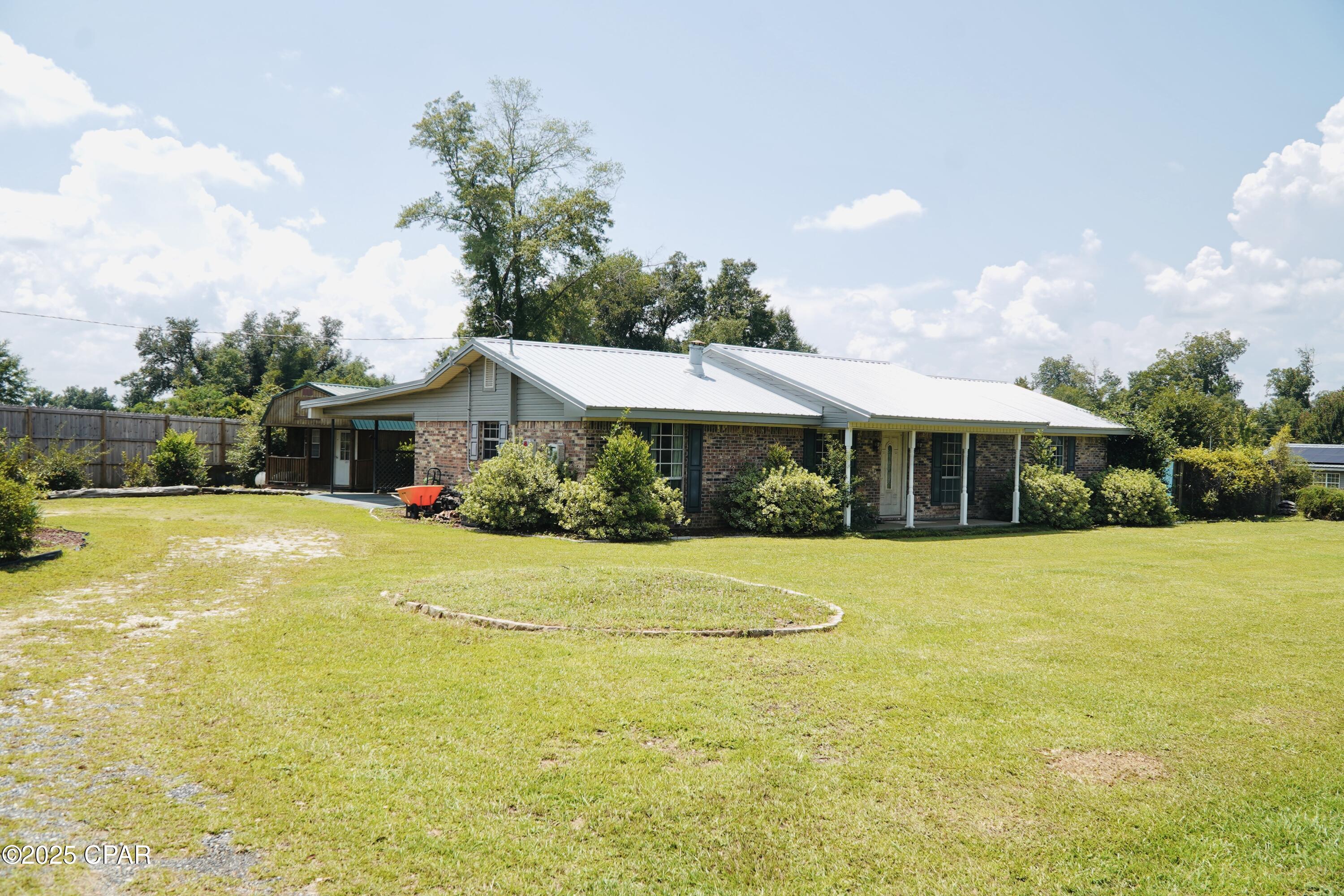 Image 3 For 4908 Davis Drive