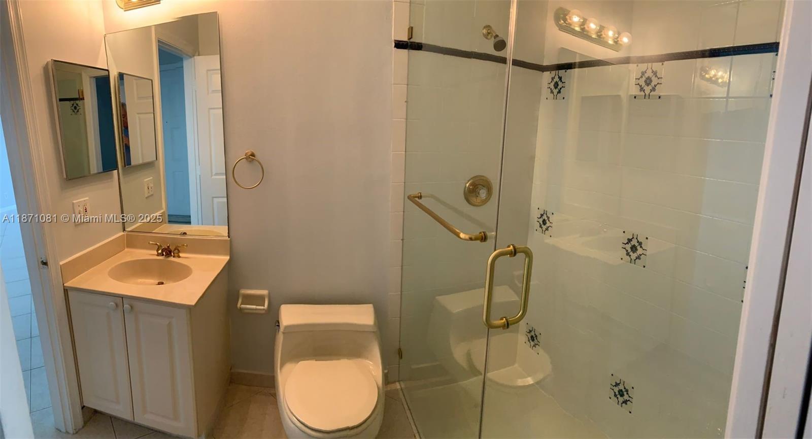 Property photo # 6