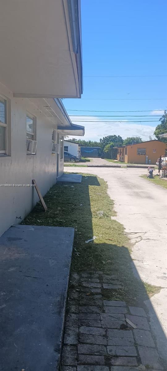 Property photo # 9
