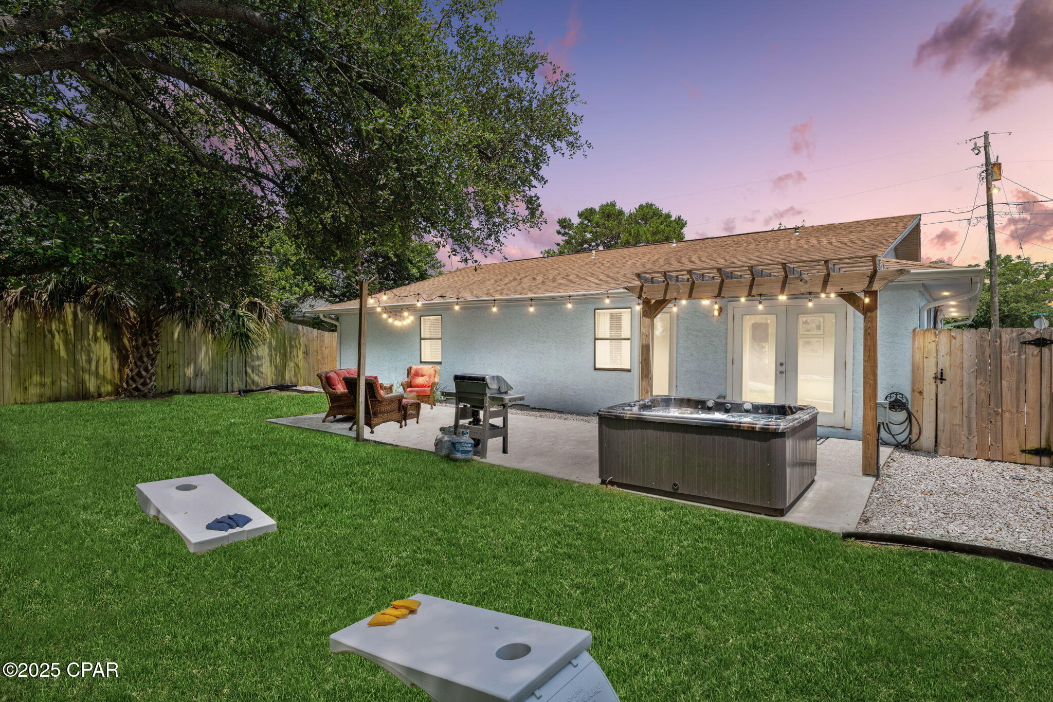 Image 38 For 216 San Vincente Street