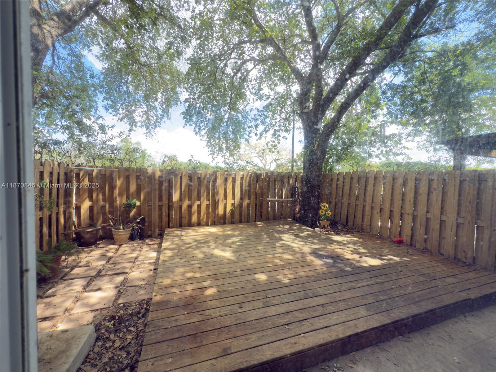 Property photo # 6