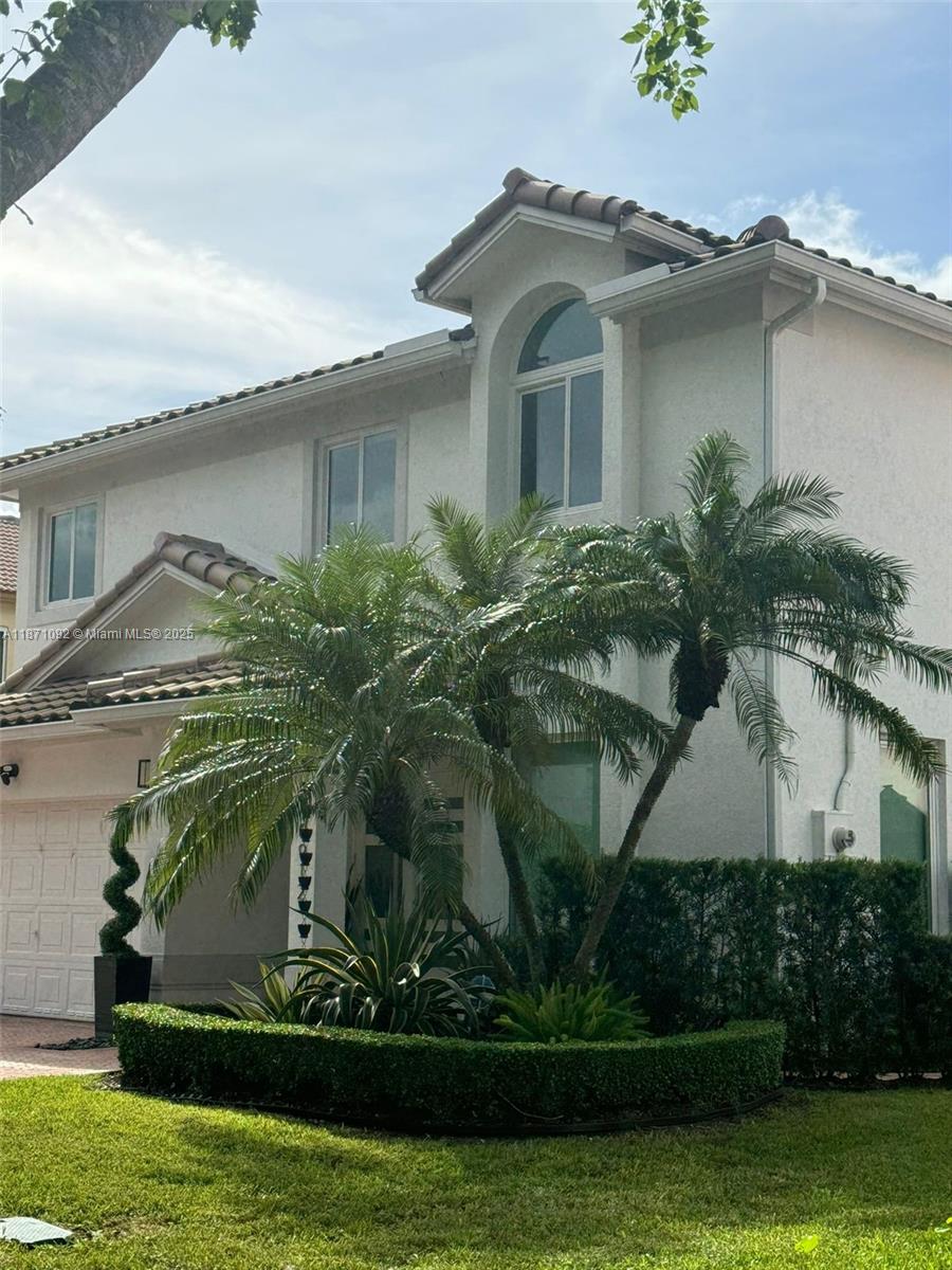 House for Sale in Doral, FL