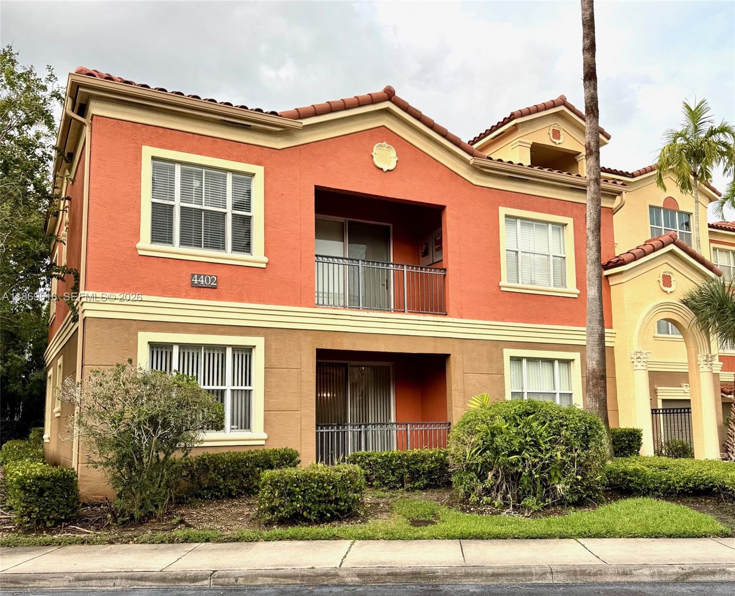 El-Ad Villaggio Condo Bld