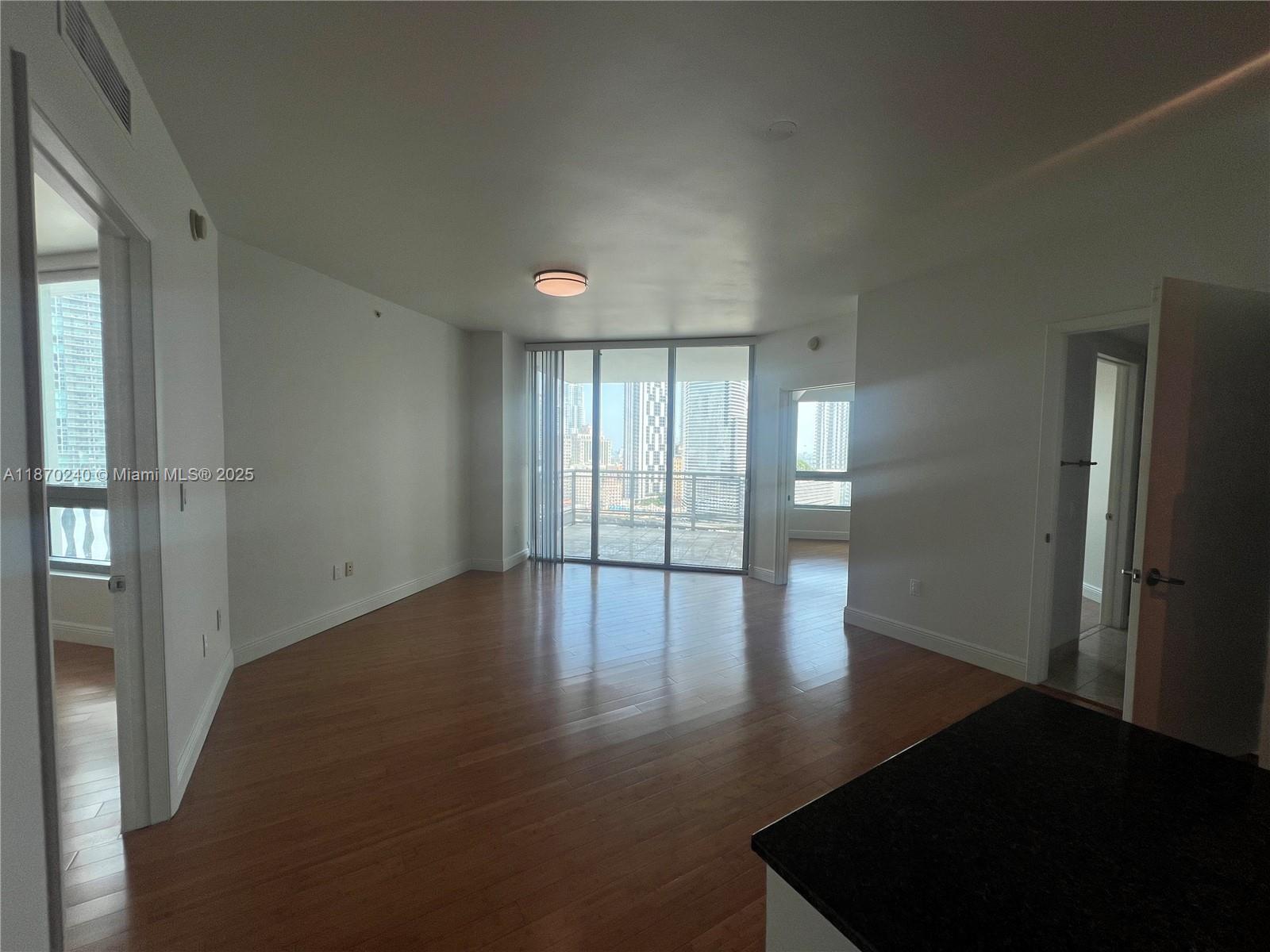 350 S Miami Ave #1905, Miami FL 33130