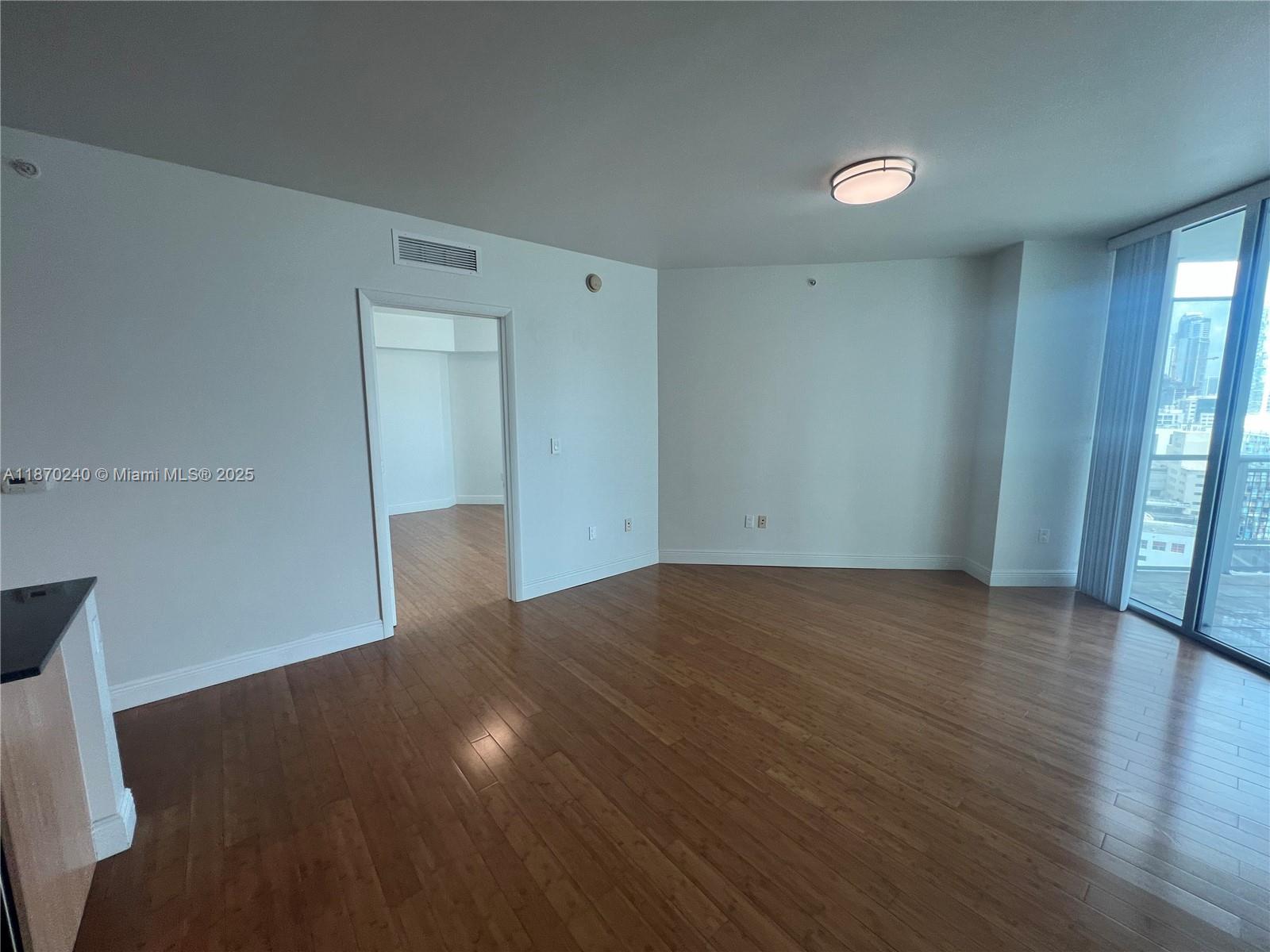 350 S Miami Ave #1905, Miami FL 33130