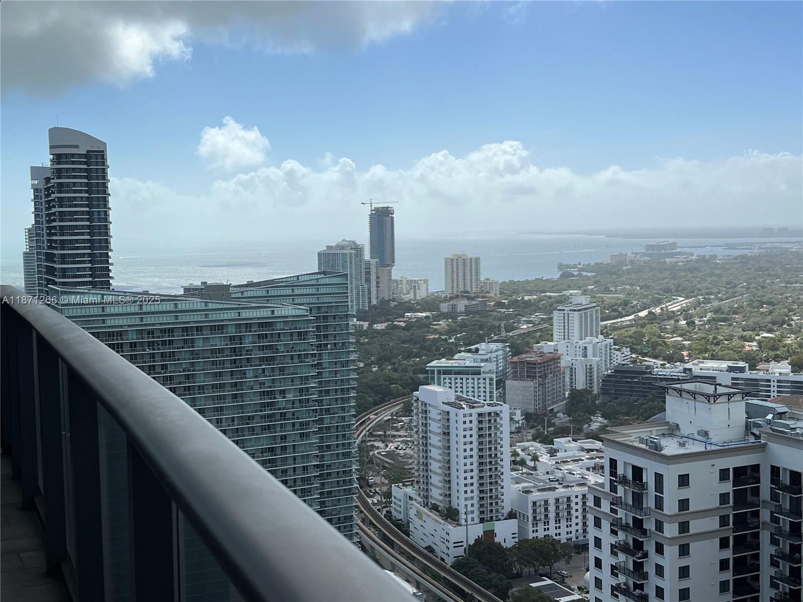 45 SW 9th St #4408, Miami FL 33130
