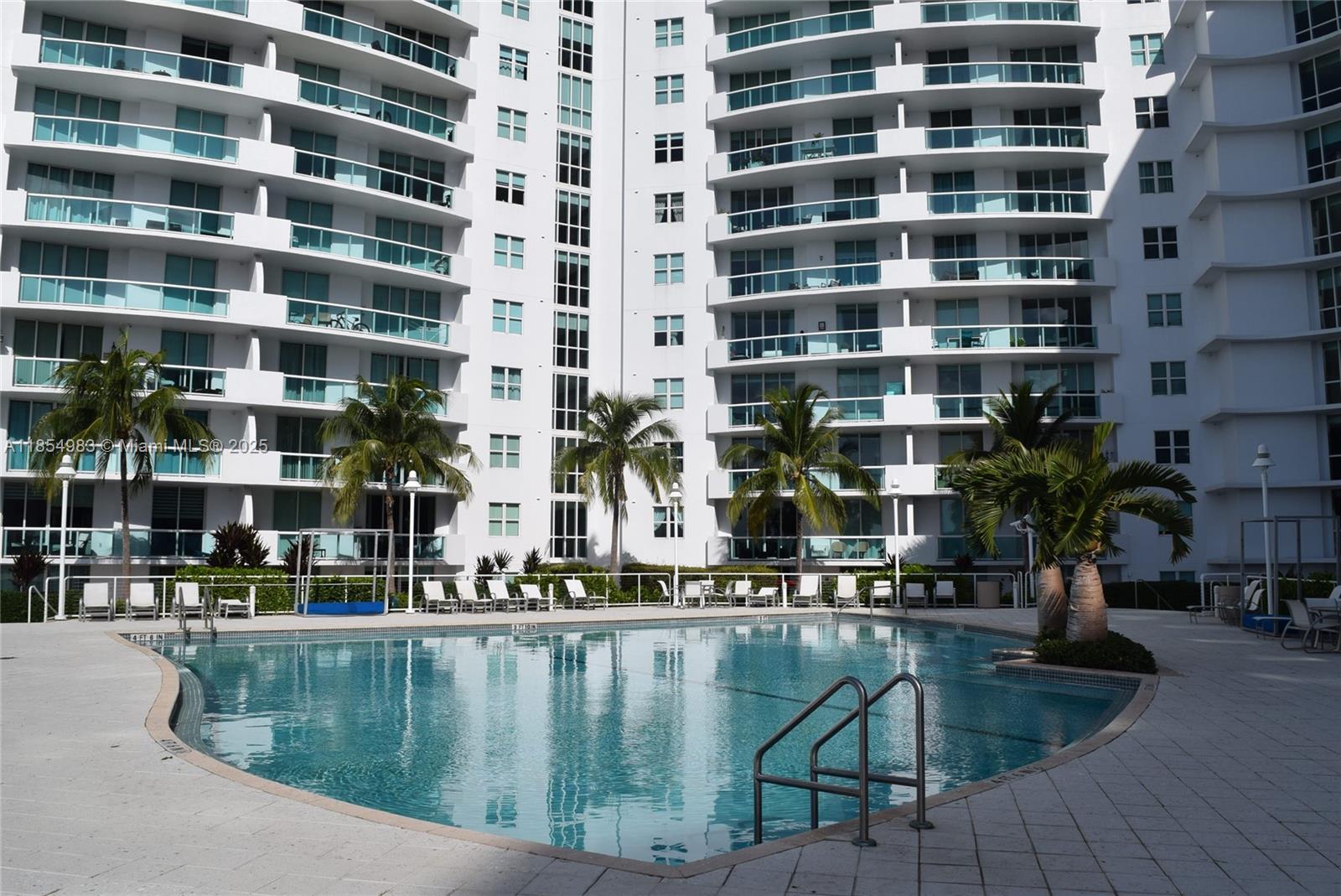 7900 Harbor Island Dr #603, North Bay Village FL 33141