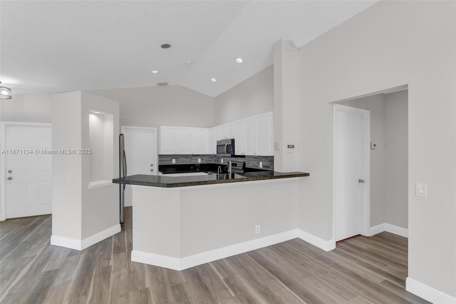 Property photo # 2