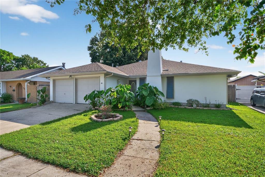 48 Lucaya Drive