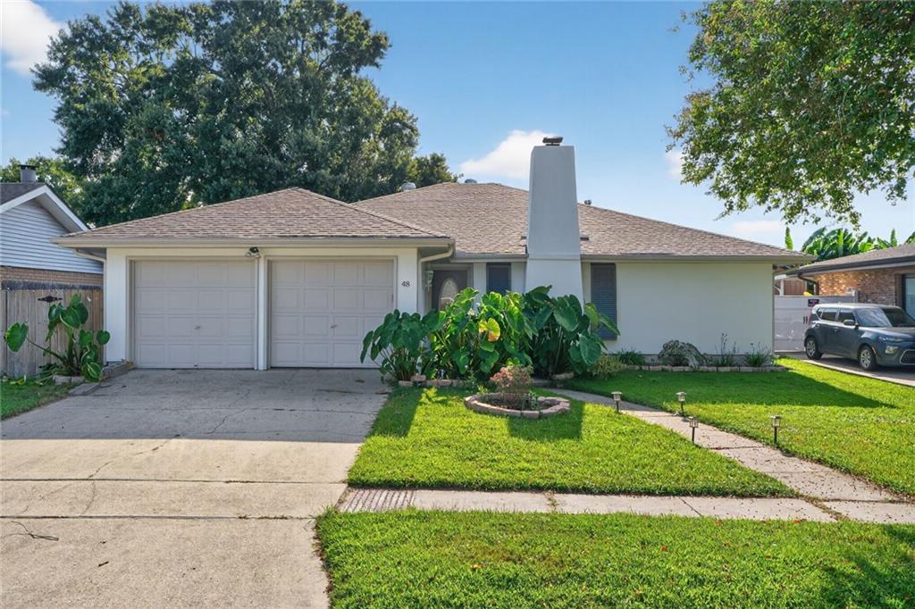 48 Lucaya Drive