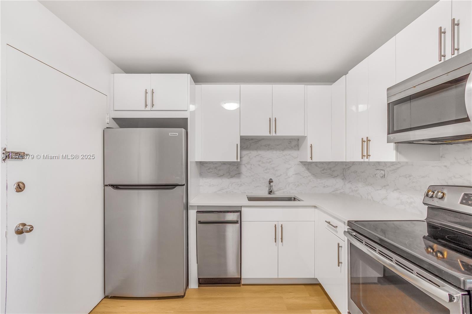 Property photo # 9