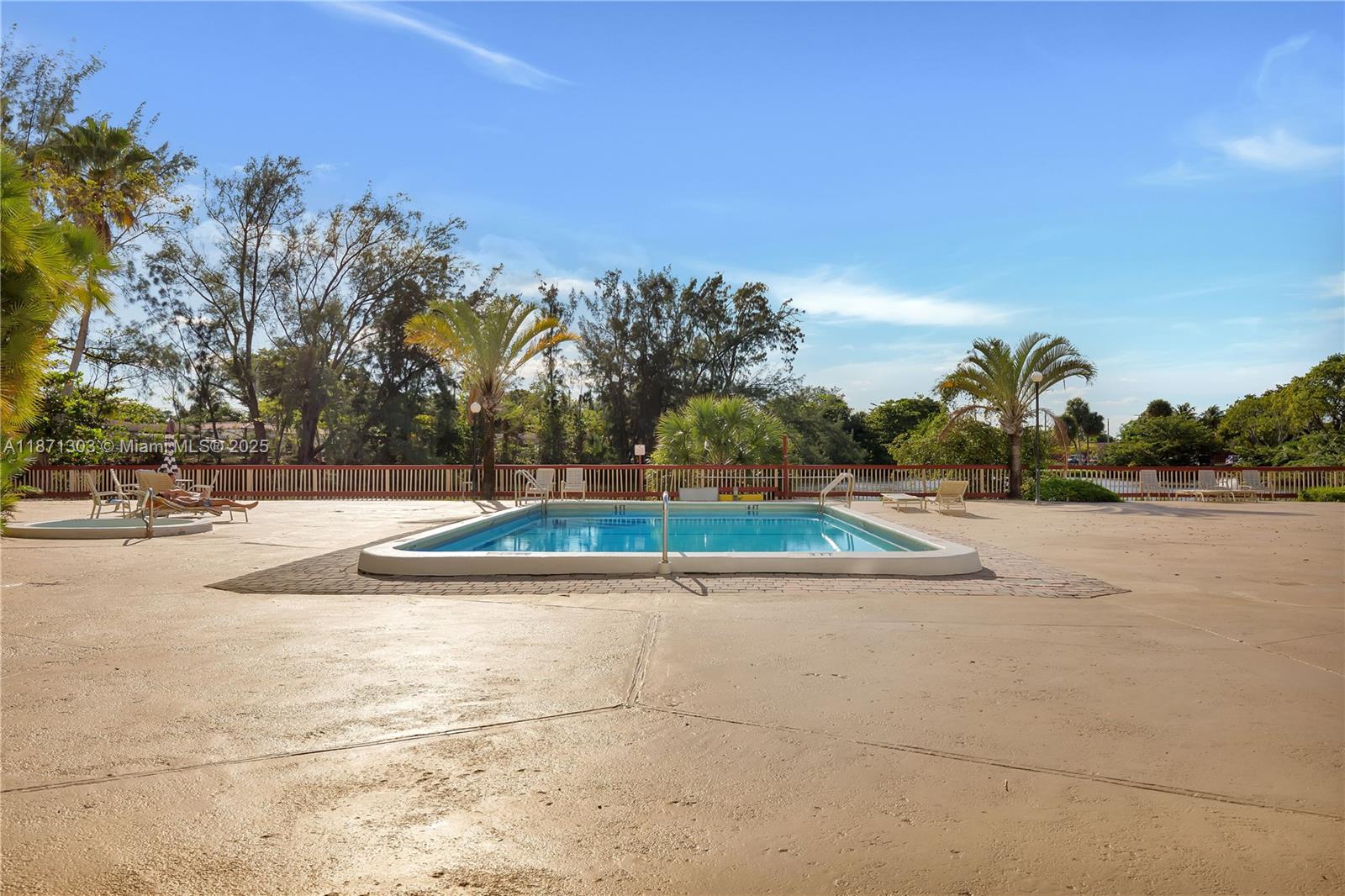 Property photo # 8