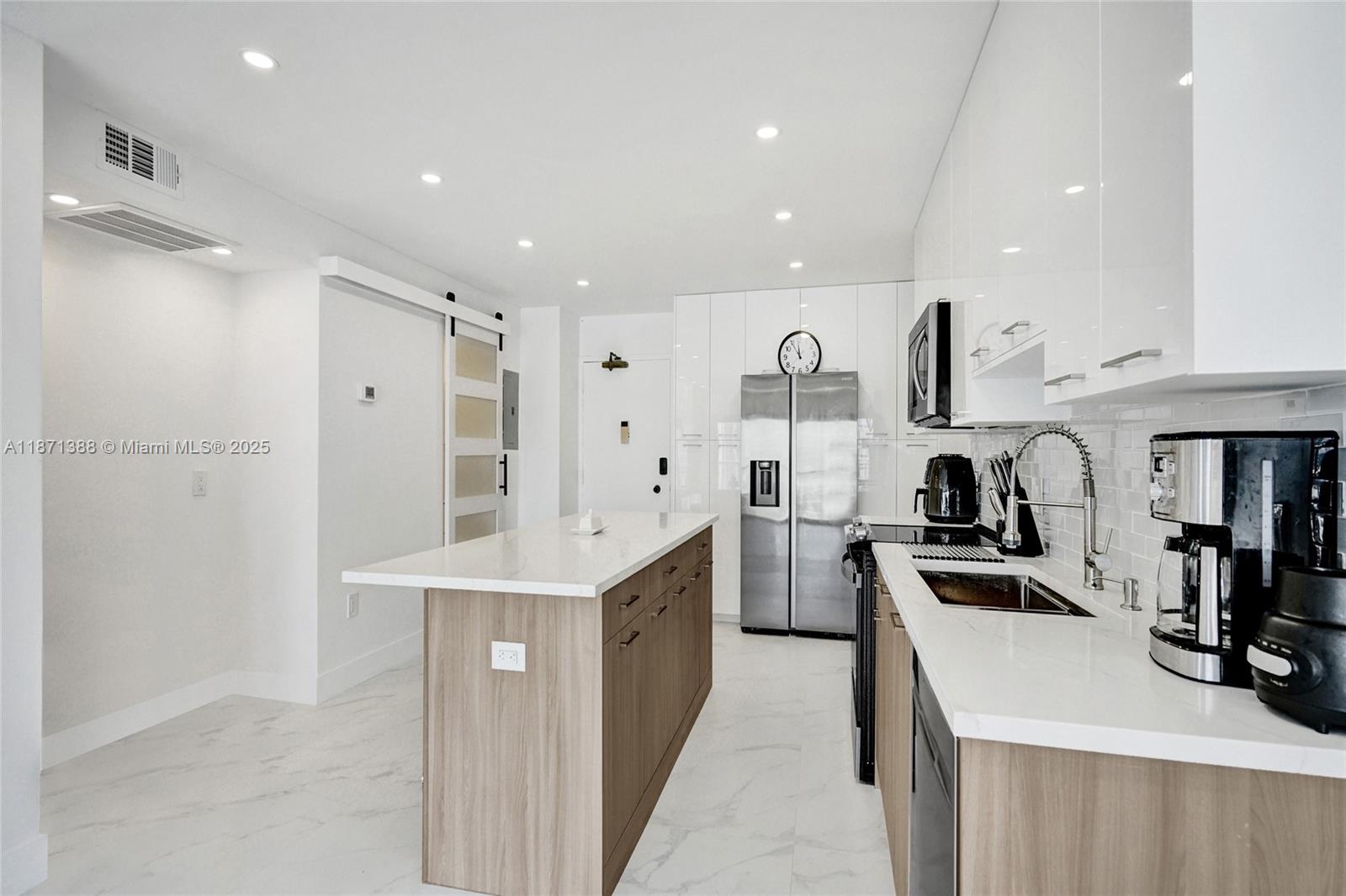 Property photo # 6