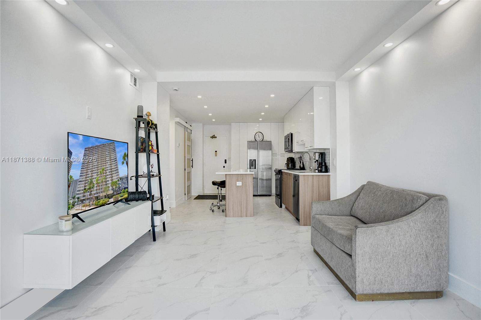 Property photo # 3