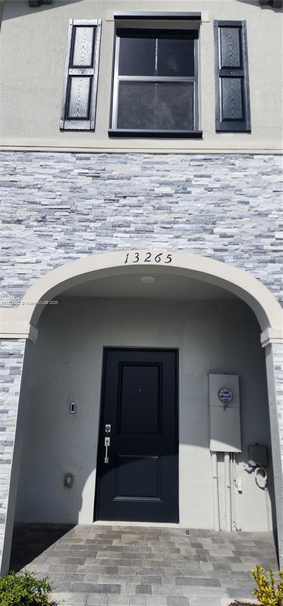 Property photo # 0