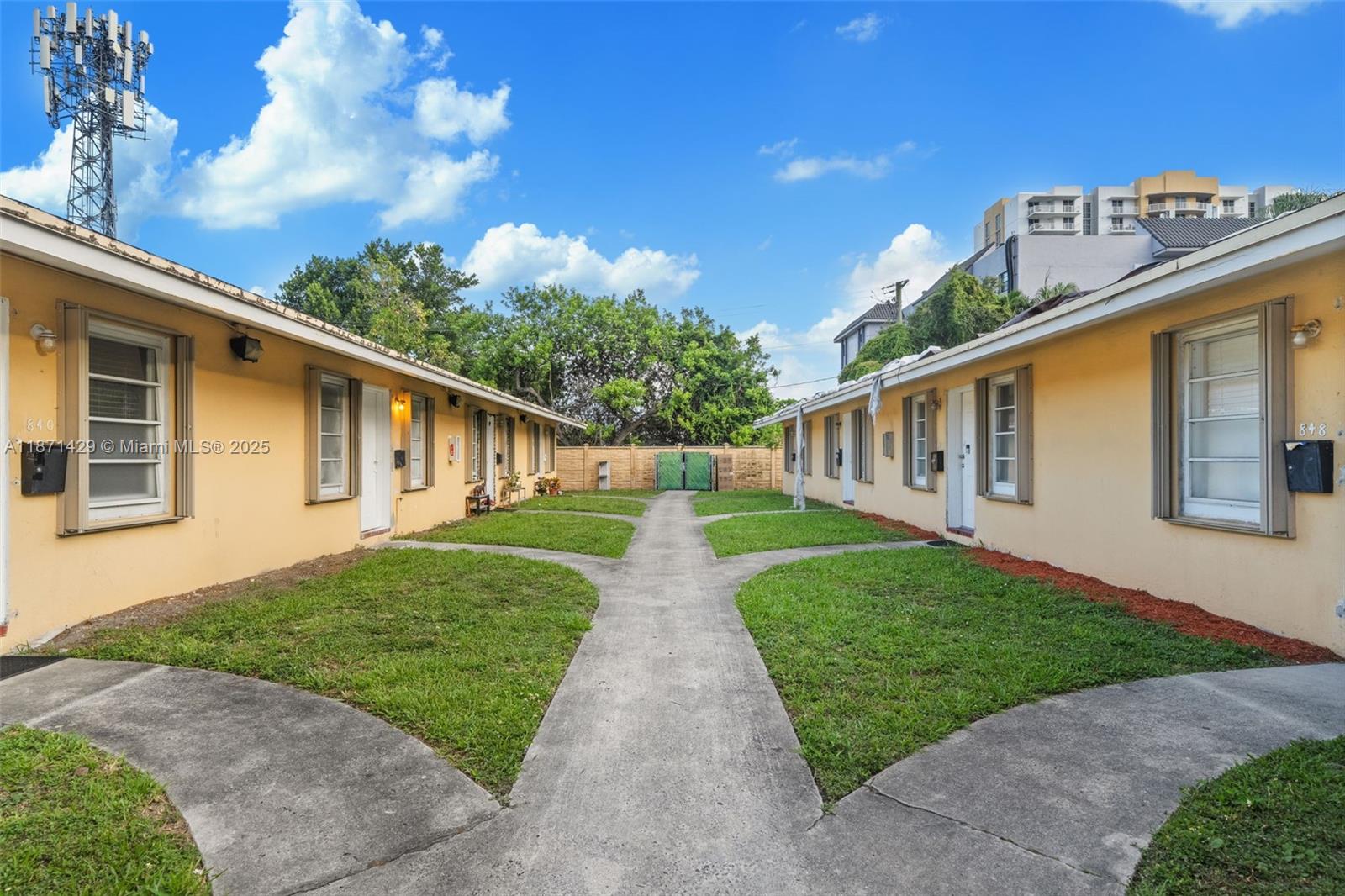 Property photo # 1