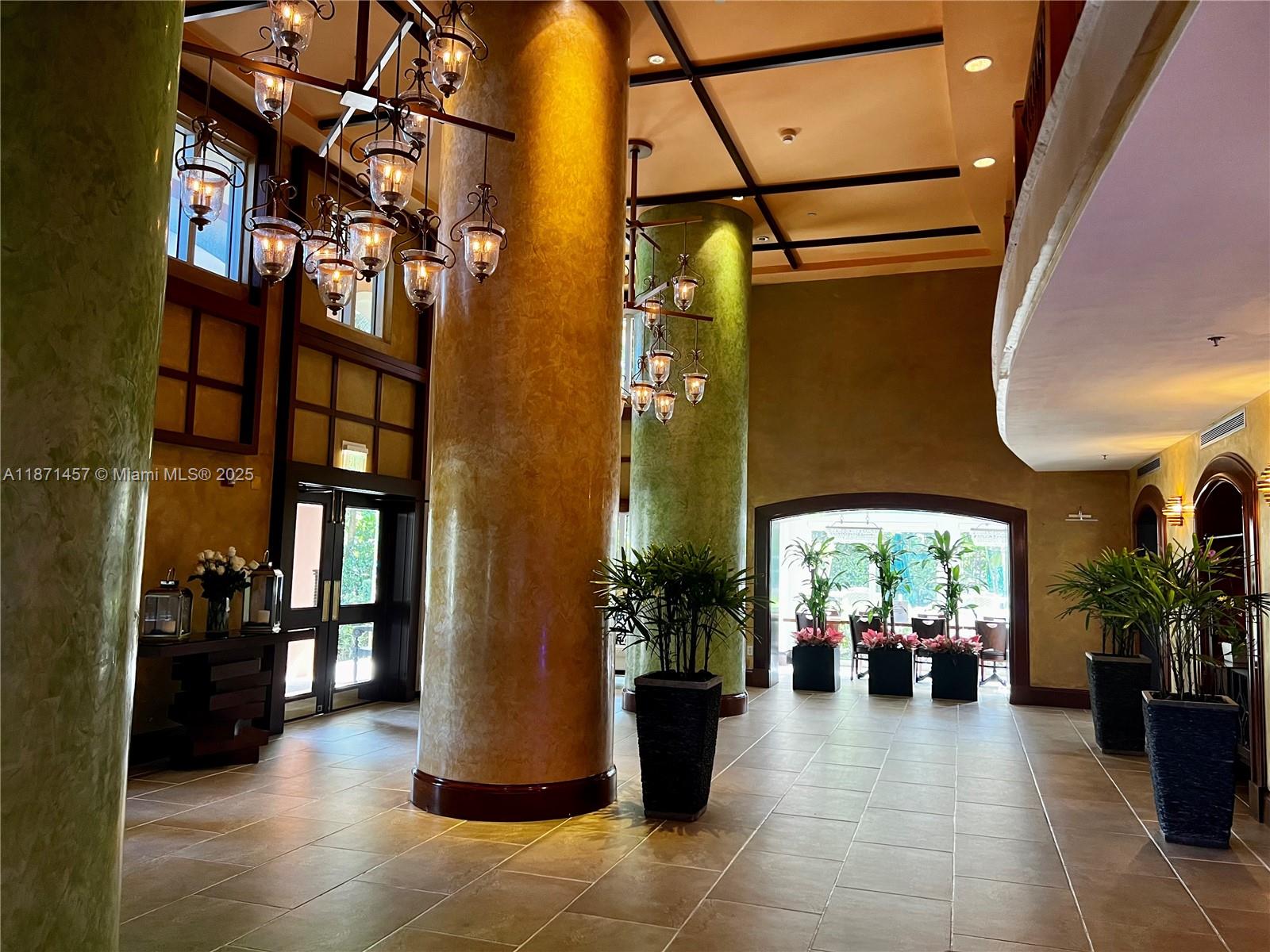 2951 S Bayshore Dr #913, Miami FL 33133