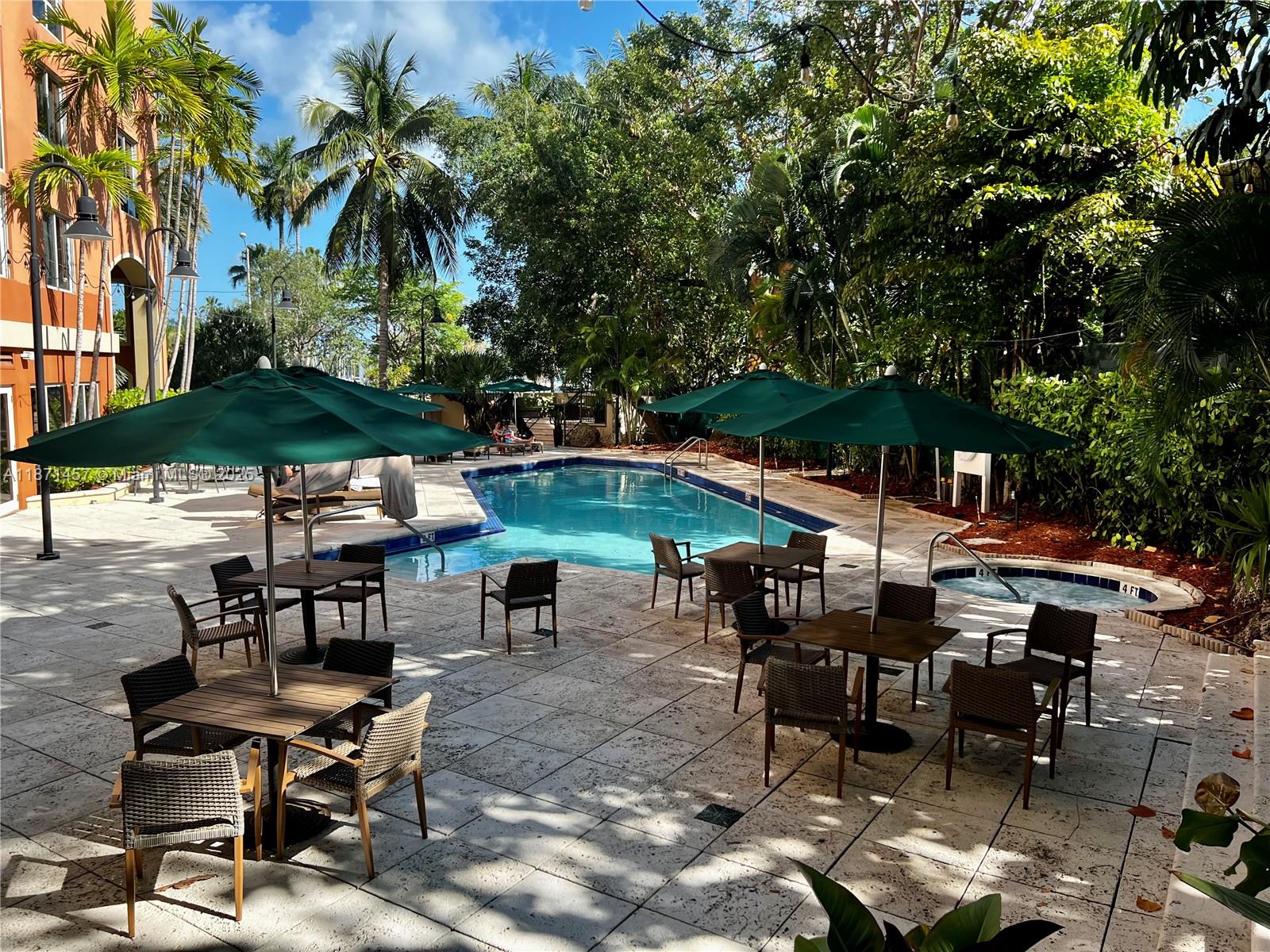 2951 S Bayshore Dr #913, Miami FL 33133
