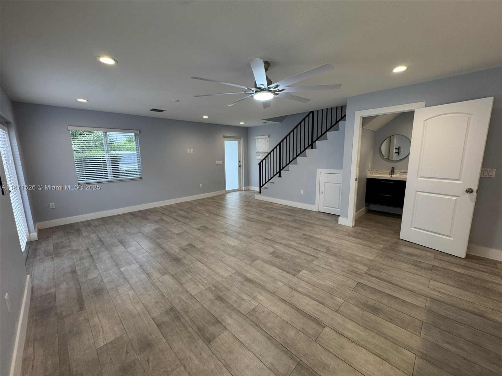 Property photo # 8