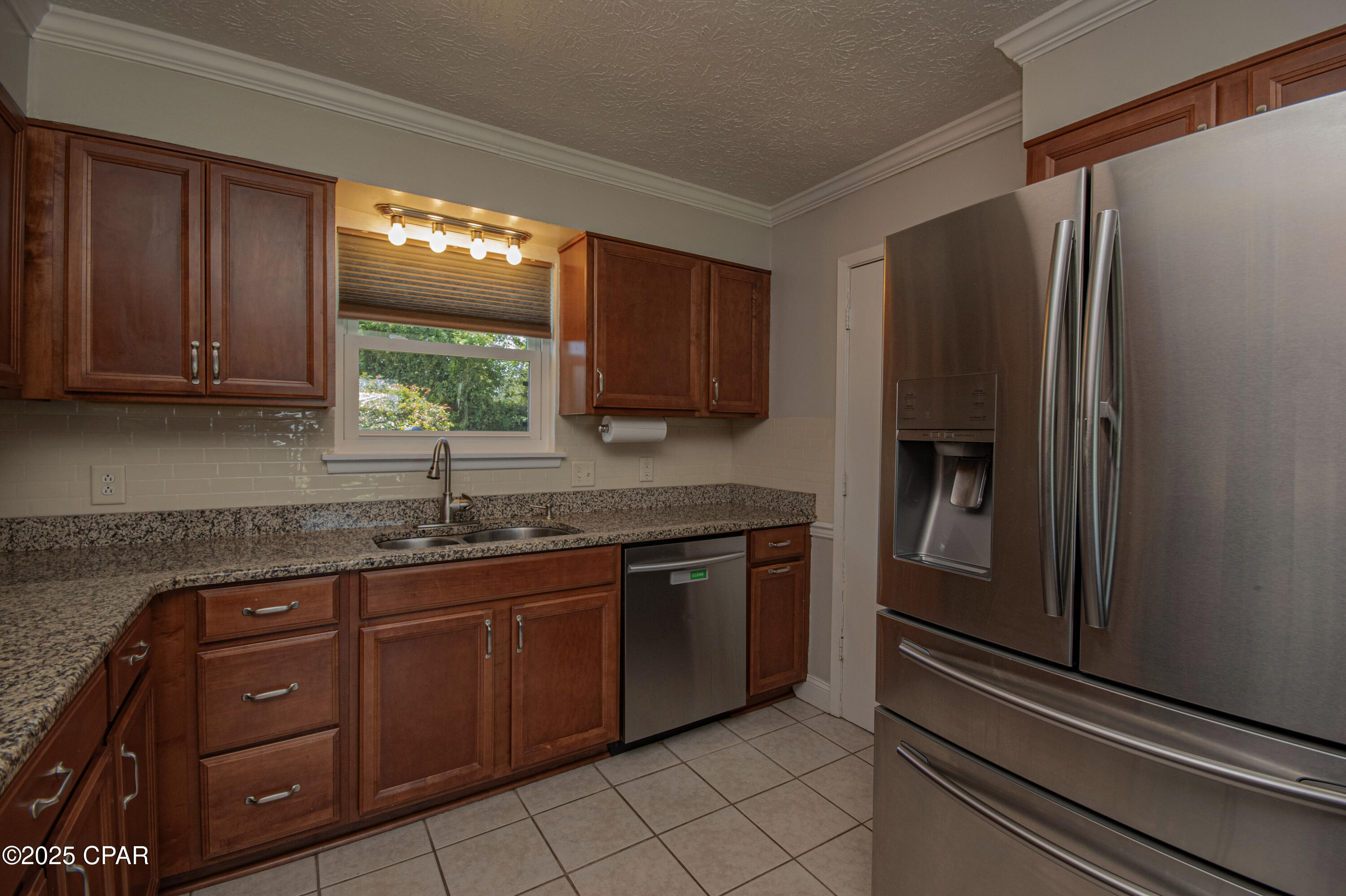 Image 10 For 1118 Comet Avenue