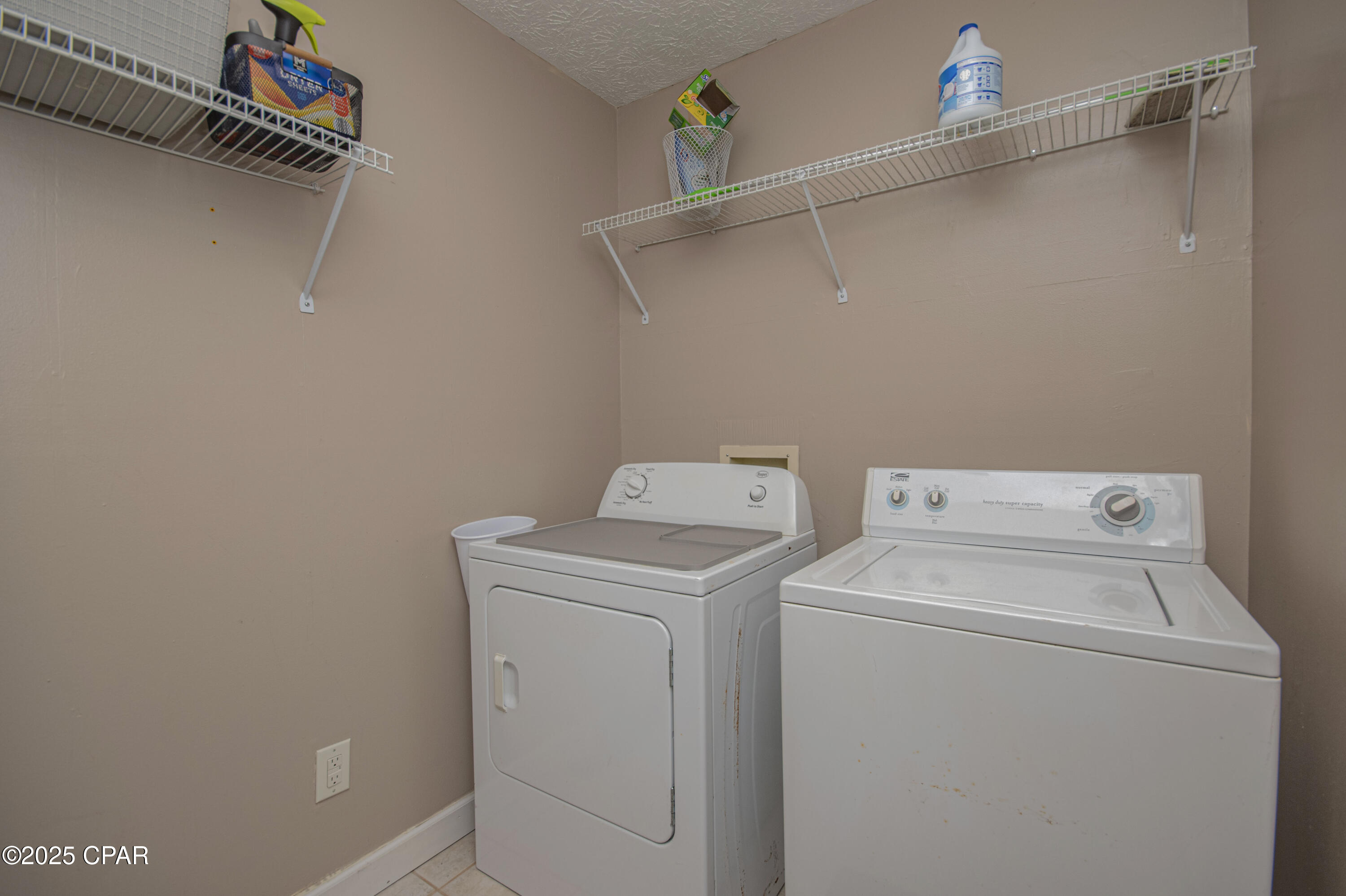 Image 18 For 1118 Comet Avenue