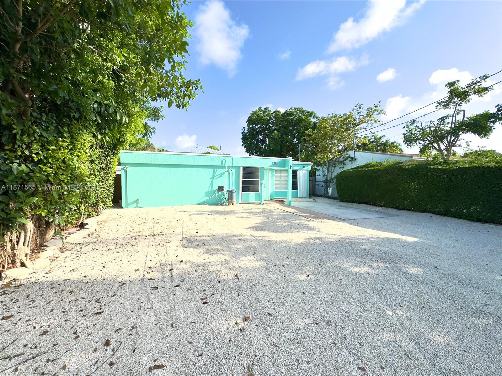 Property photo # 0