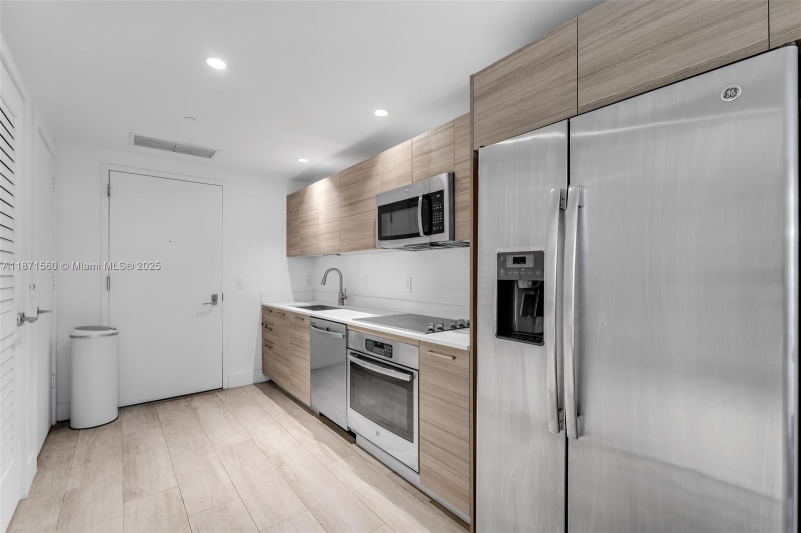 Property photo # 7