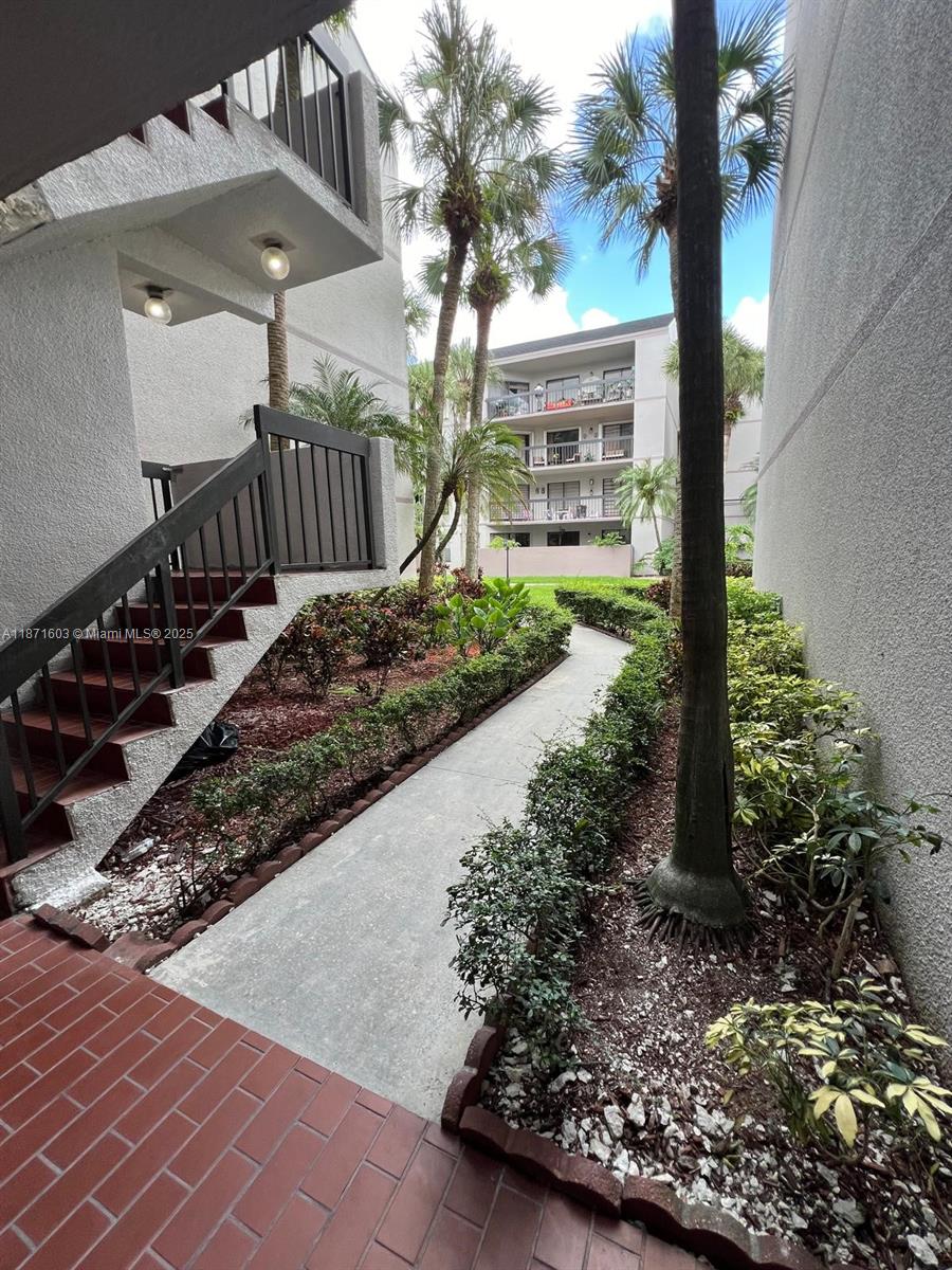 Property photo # 0