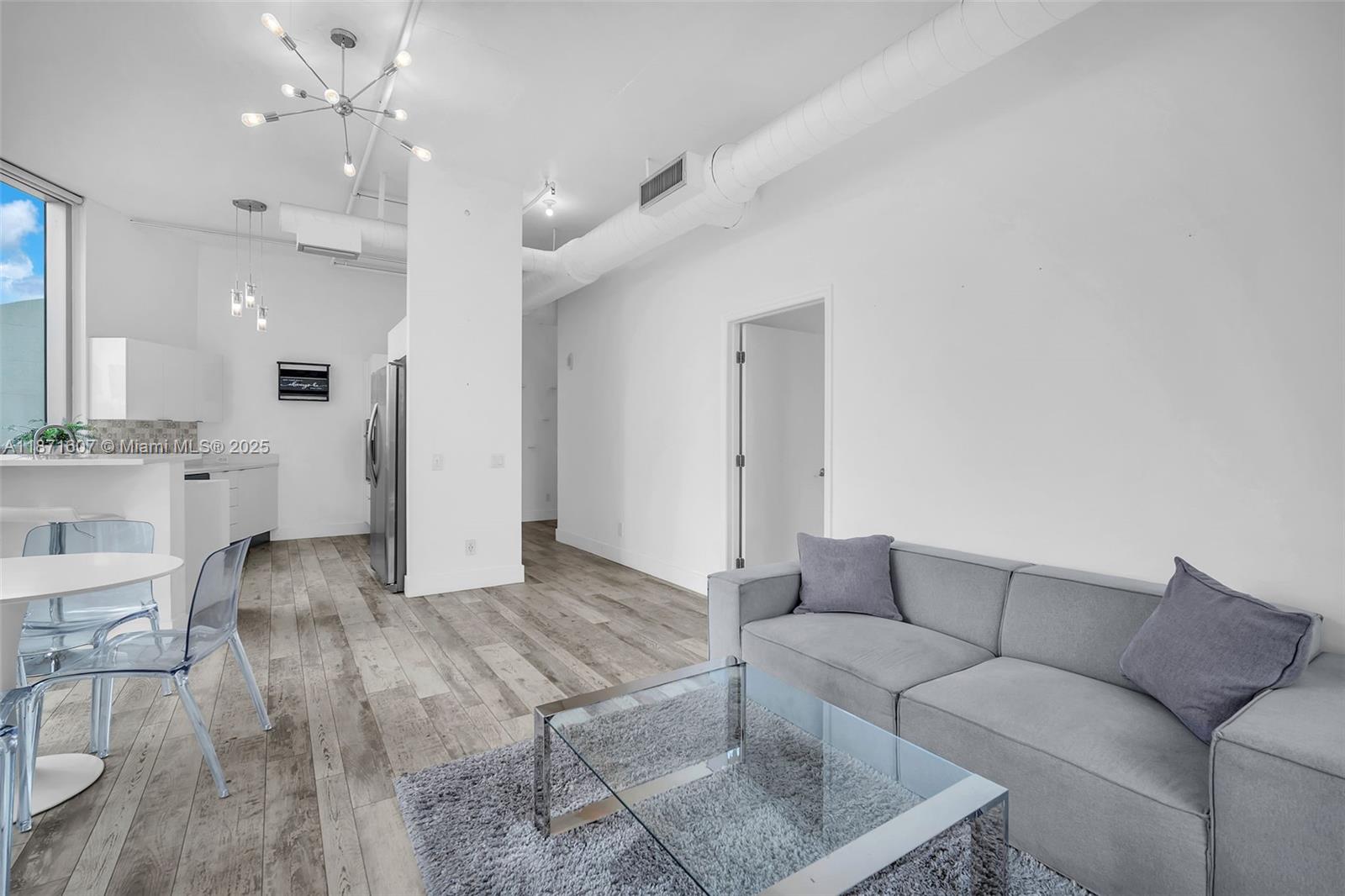 Property photo # 6