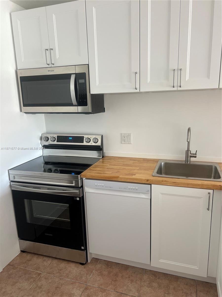 Property photo # 9