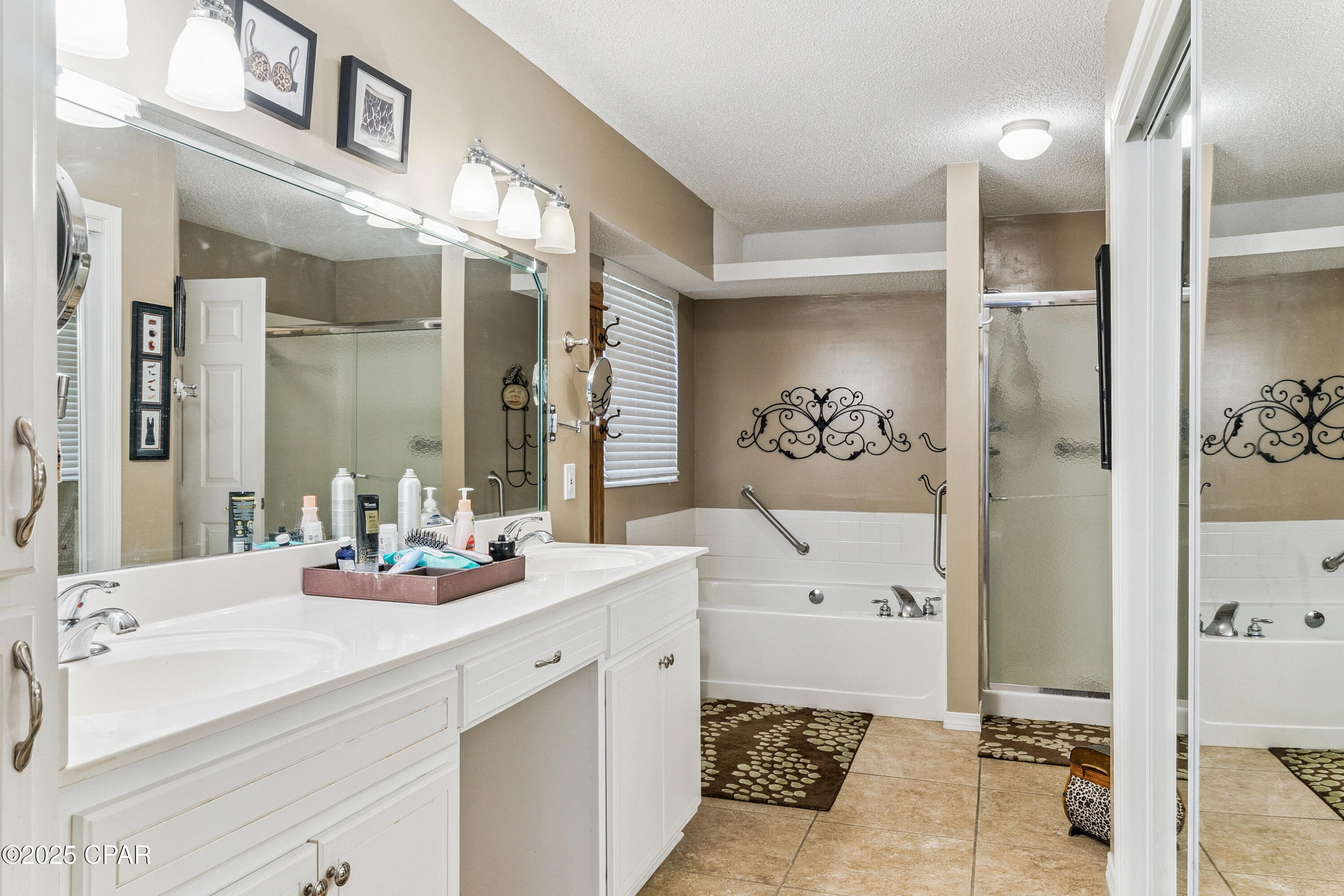 Wr0trwte7yfn8ymssjbl9j0l4tgd36s1m2vpthw3oe4