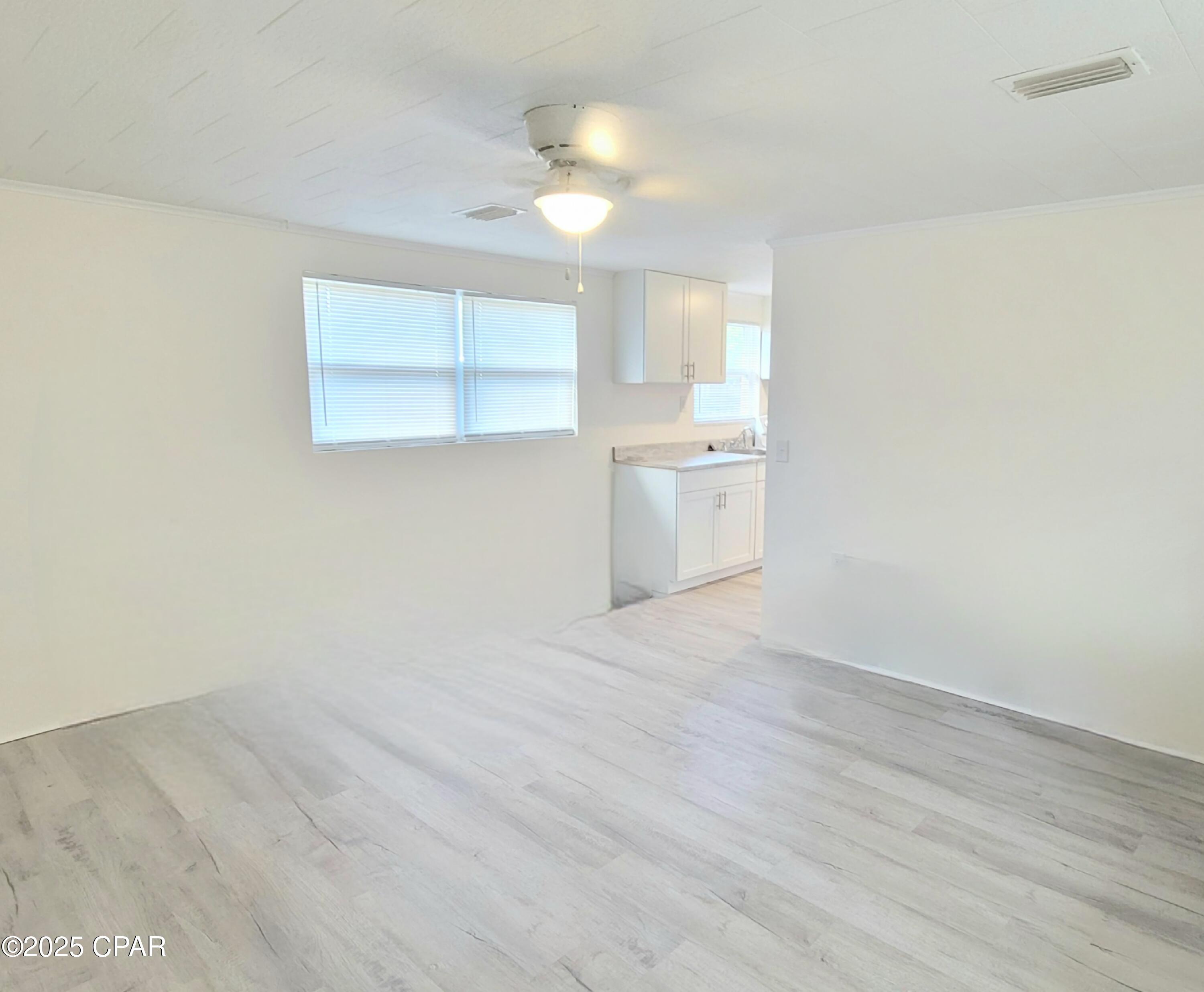 Image 5 For 1235 Jenks Avenue