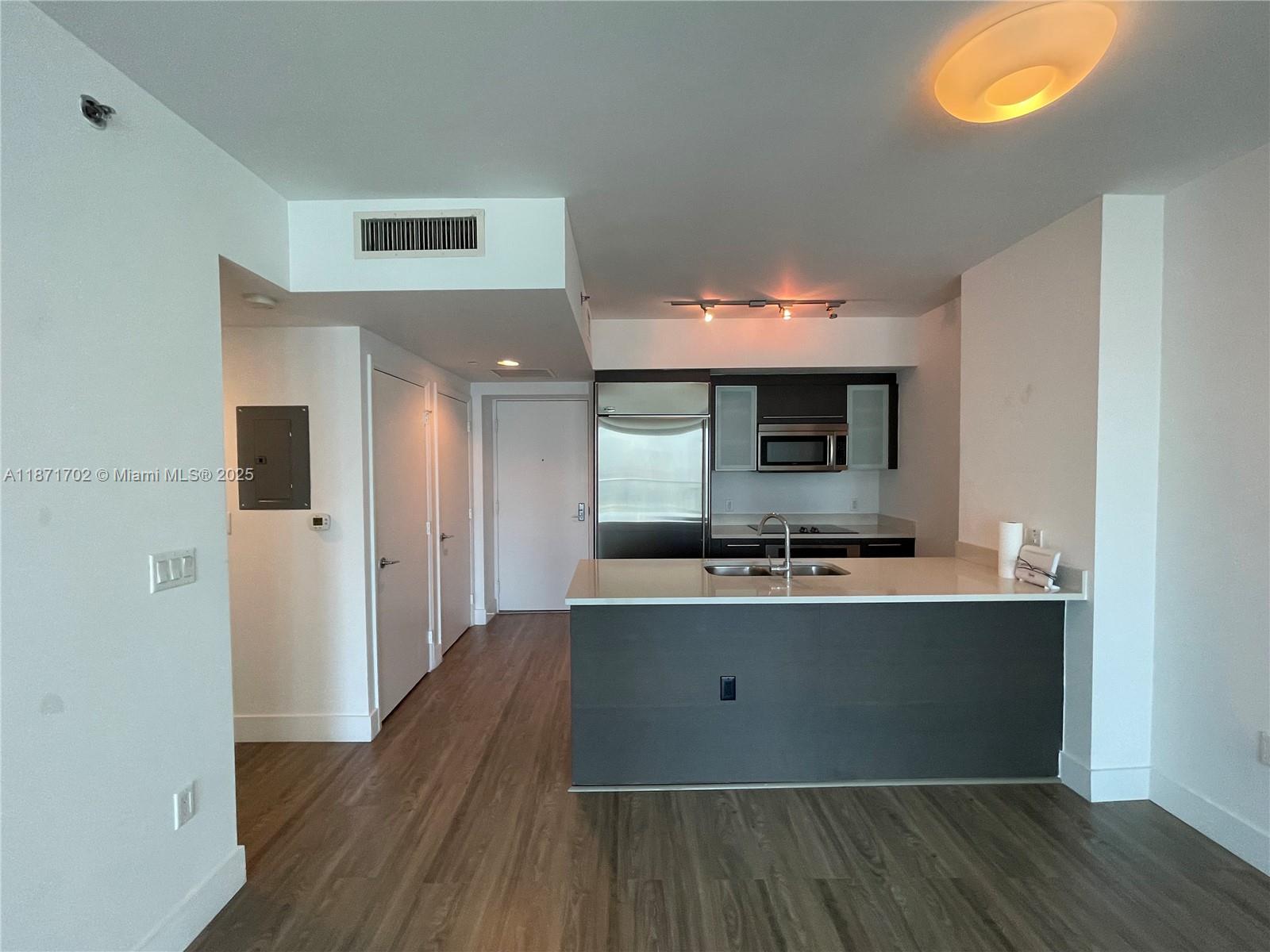 Property photo # 2