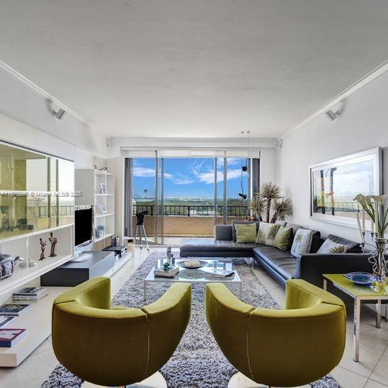 151 Crandon Blvd Unit 1130, Key Biscayne, Florida 33149