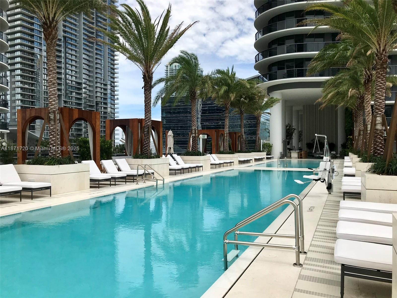 801 S Miami Ave #3909, Miami FL 33130