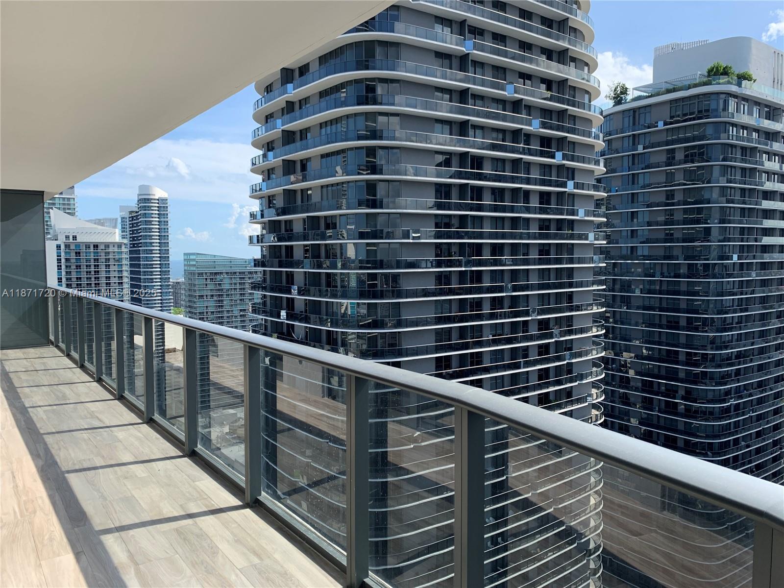 801 S Miami Ave #3909, Miami FL 33130