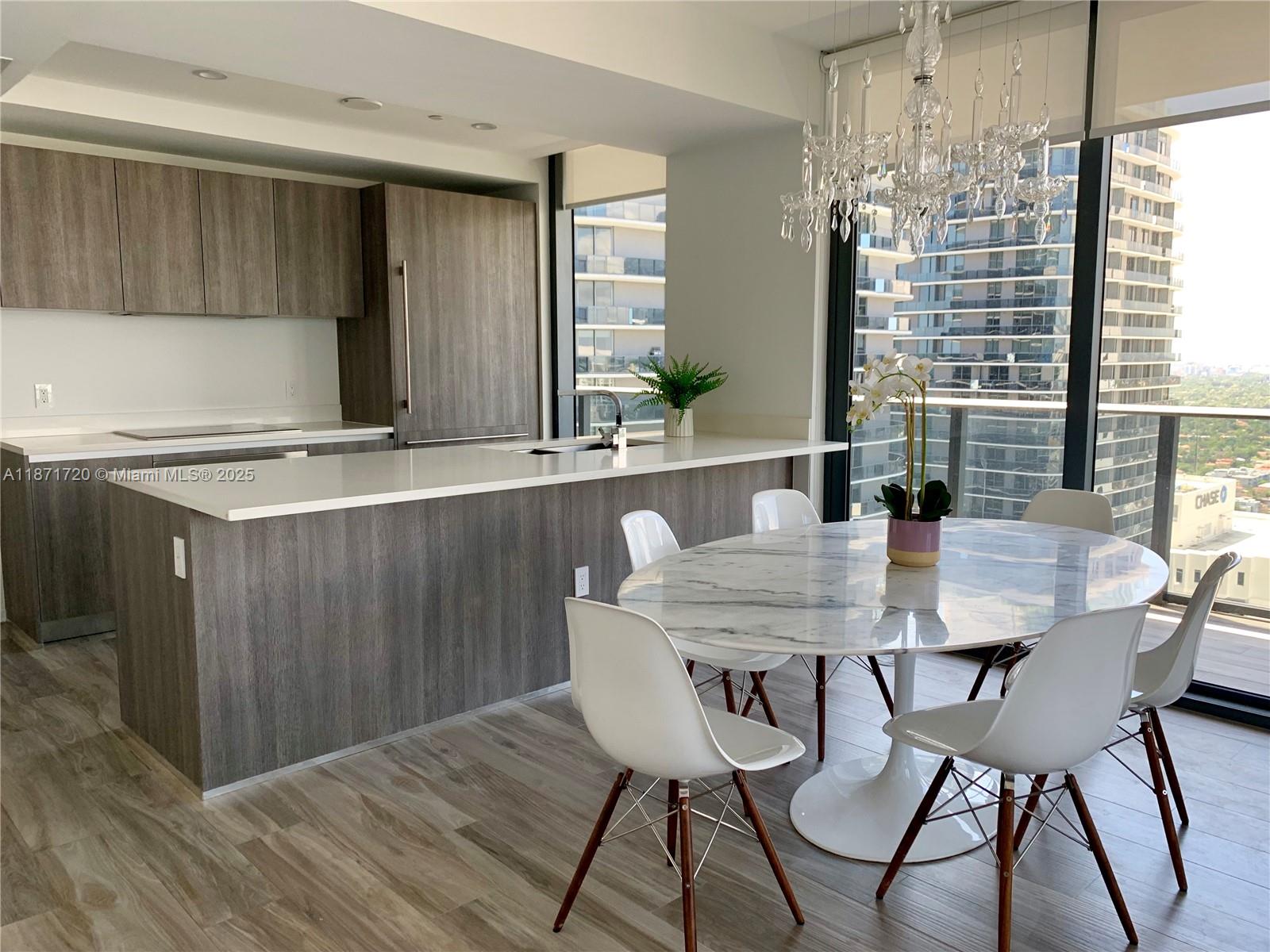 801 S Miami Ave #3909, Miami FL 33130