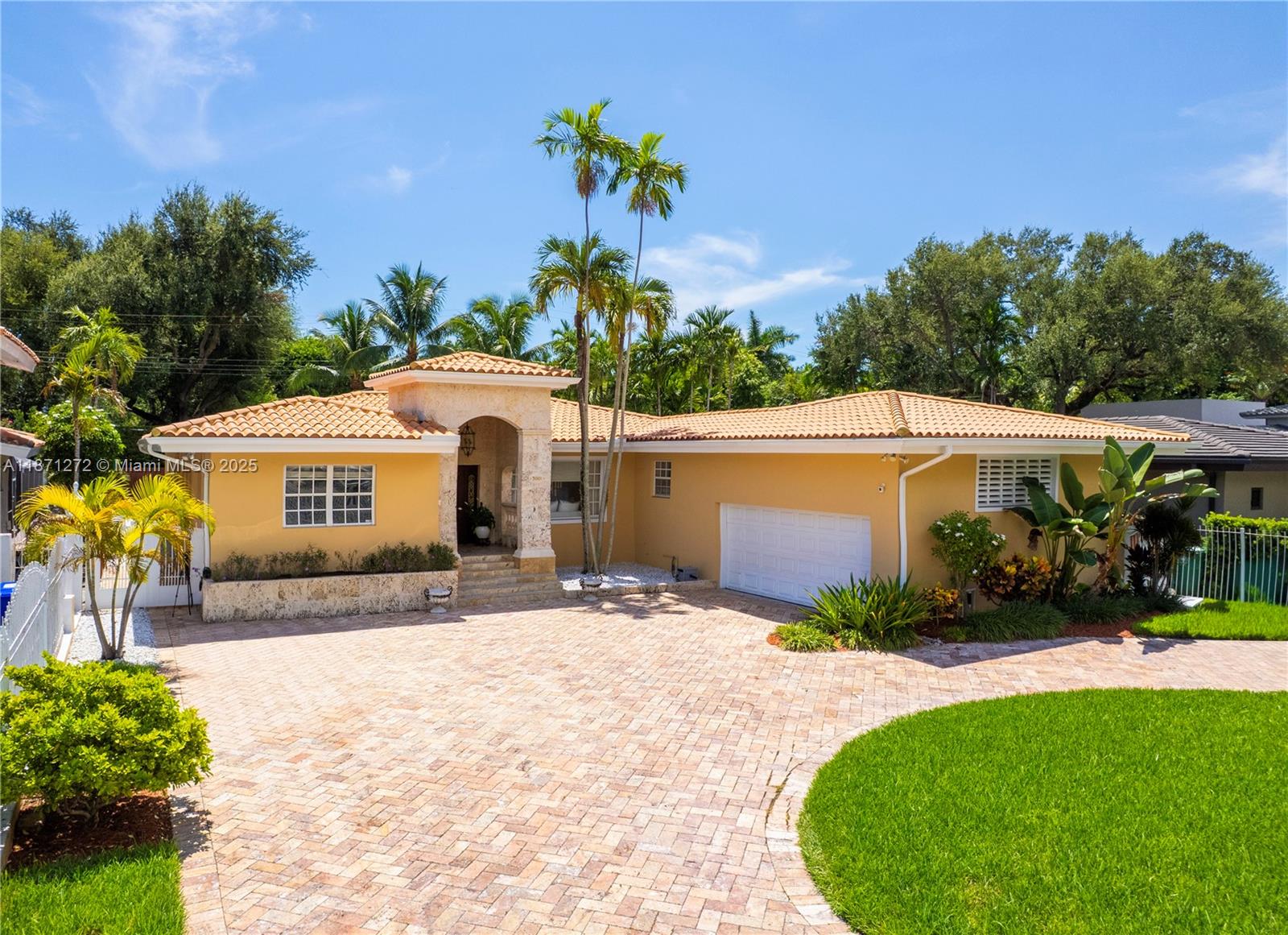 Nestled on a spacious 12,750 sq. ft. lot, this immaculate 5-bedroom plus den, 4-bathroom home offers an elegance, functionality, and prime location. The thoughtfully designed floorplan features a large primary suite with an oversized bathroom and two expansive walk-in closets, providing a private retreat.
Highlights include a 2-car garage, a new roof installed in 2020, and a pool—perfect for both families and entertaining. The home is in pristine condition and ready to be personalized with your own cosmetic touches.
Conveniently located between Brickell and Coconut Grove, with easy access to Key Biscayne, this property places you within minutes of Miami’s most desirable neighborhoods, top schools, and premier lifestyle amenities