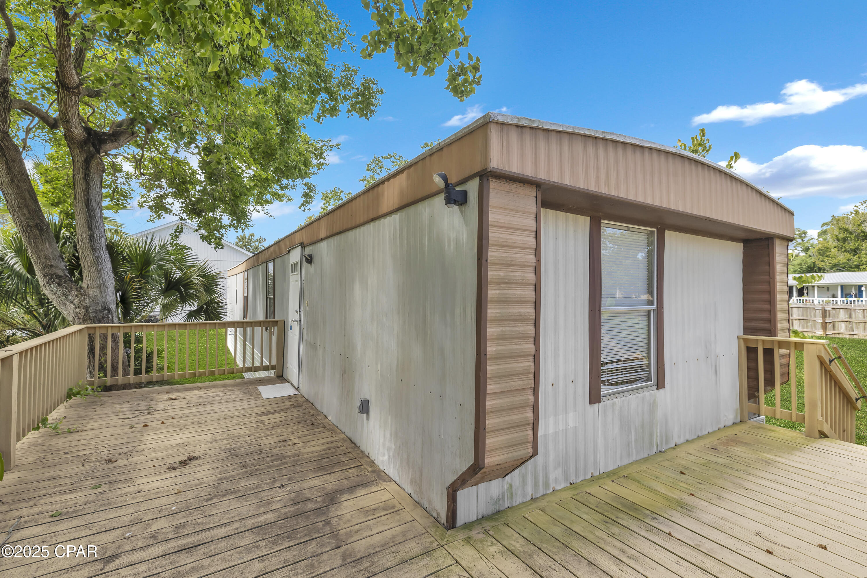 Image 3 For 2518 Shady Oak Court