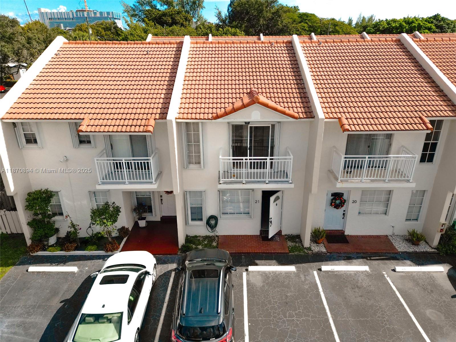Property photo # 0