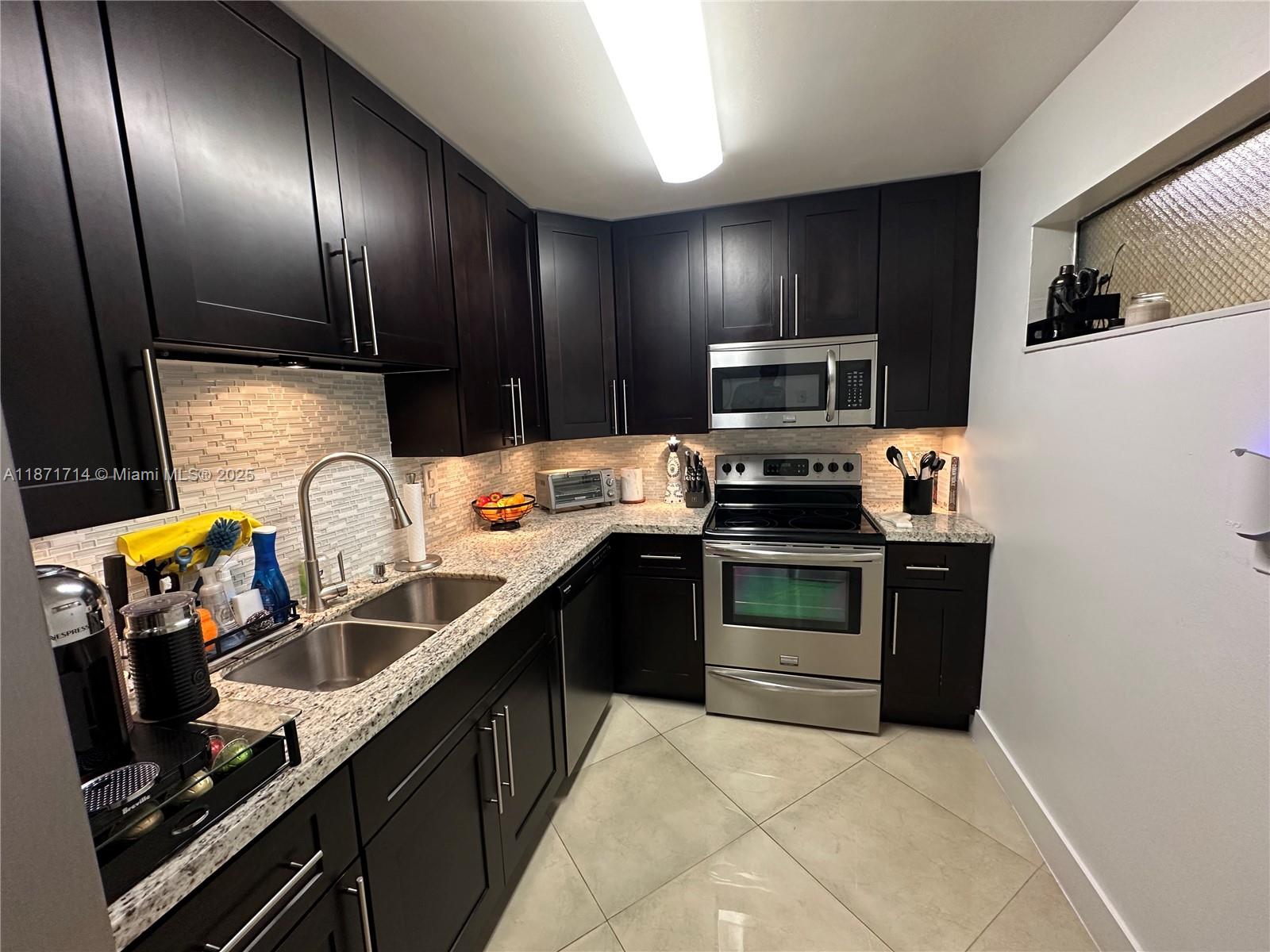 Property photo # 6