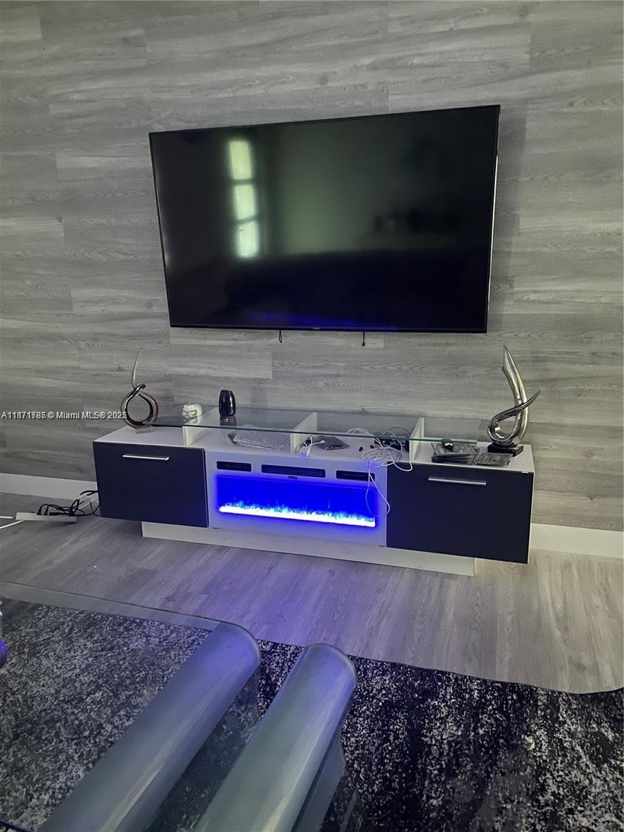 Property photo # 2